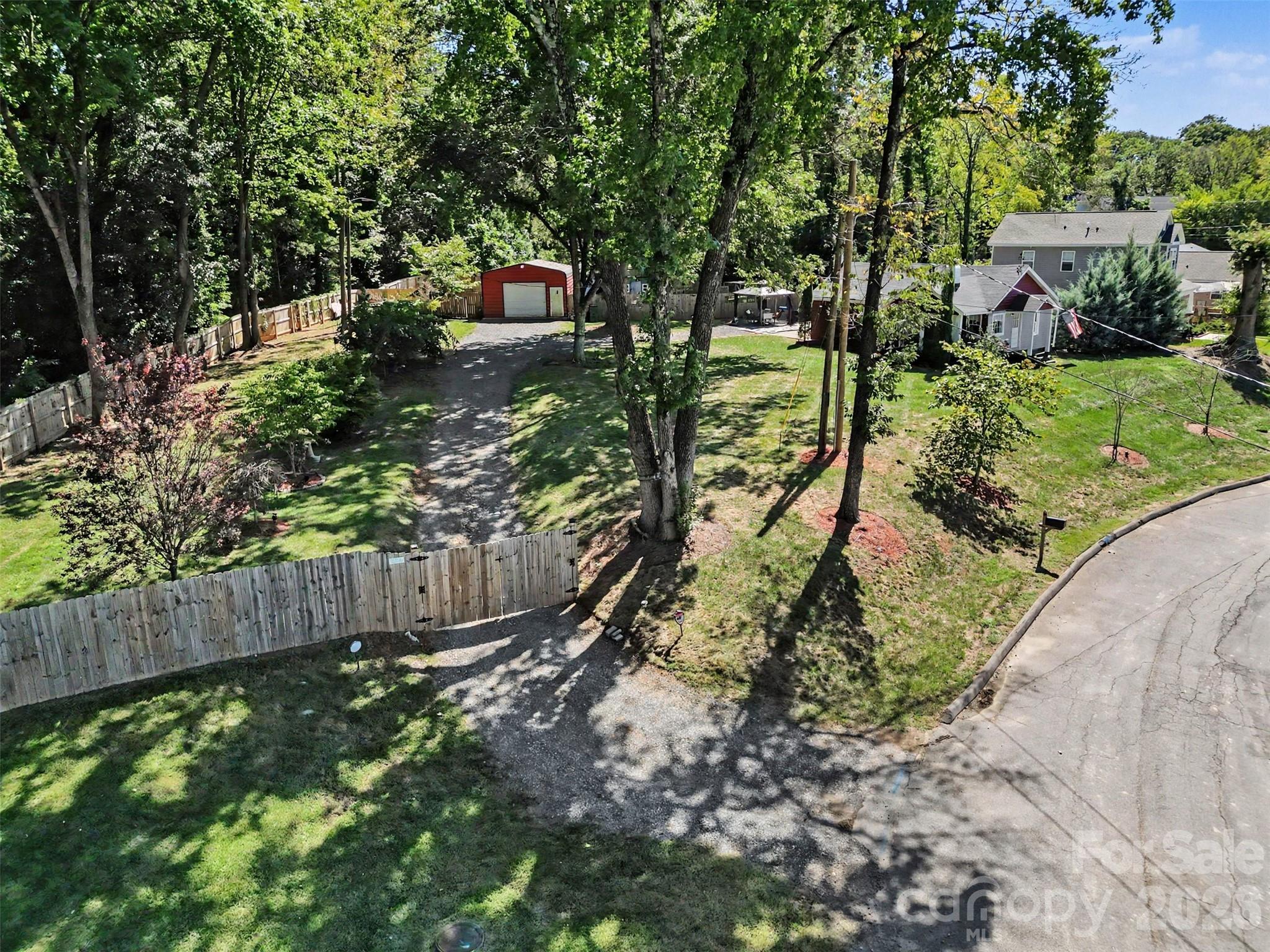 3009 New Pineola Road Governor Morrison St,