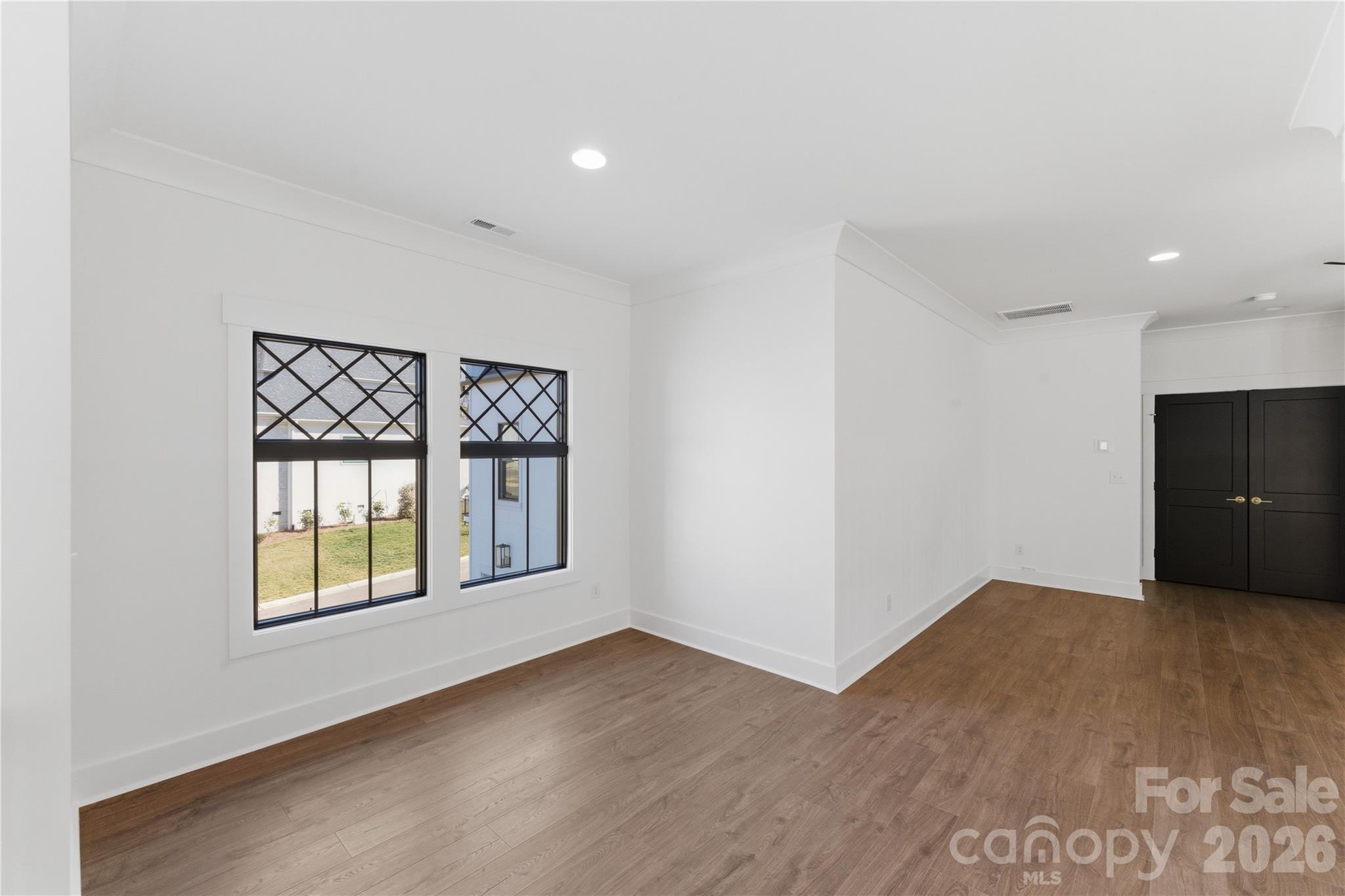 Greyson - Residential