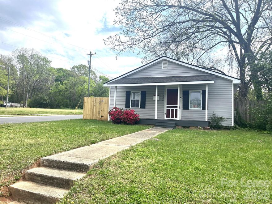 LOCATION, LOCATION, LOCATION! Cute 2 bedroom 2 bathroom home on a prime corner lot with privacy fenced yard. Less than 5 minutes to Uptown. Schools are less than 3 miles away. Shopping, restaurants, and entertainment just minutes away, everything is right at your finger tips! Large living room that flows nicely into the kitchen which features white cabinets with butcher block countertops, lots of counter/cabinet space. Washer and dryer are included in the laundry closet which features a barn door. There are two nice size bedrooms, two bathrooms. Primary suite features private bath with shower. Laminate flooring throughout. Large corner lot with a privacy fence. Don't miss out on this one!  It will not last long, schedule your showing today!