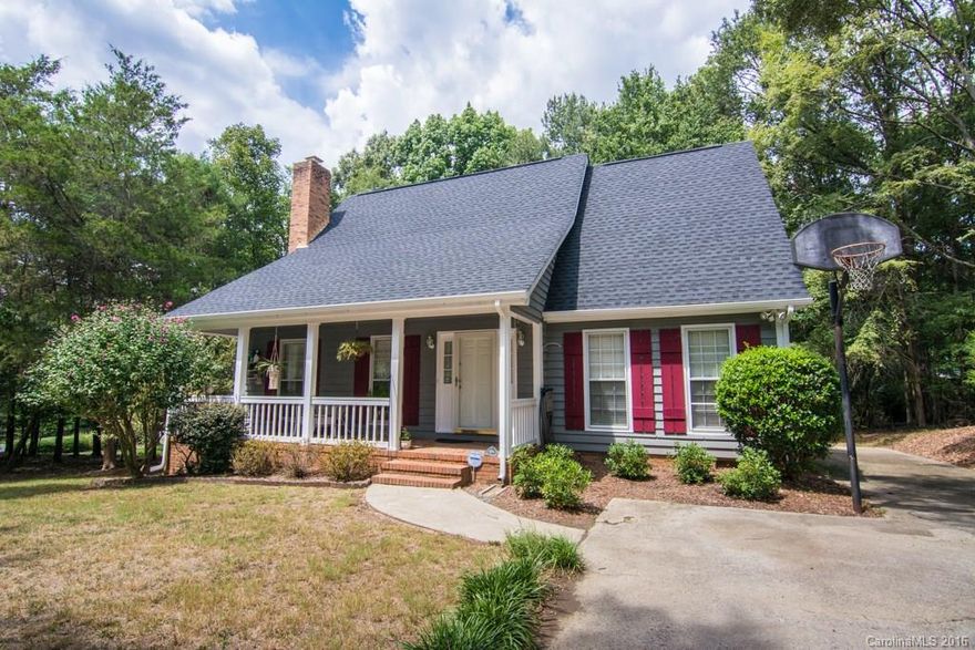 Large corner lot entry to cul-de-sac for added privacy. This home has a great location, just minutes from Ballantyne area, great shopping & entertainment. Main level Master Suite. Breakfast area & sunroom have gorgeous views of backyard. Hardwood floors throughout (except BRs) Updates include new HD GAF architectural roof, 6mm veneer engineered floors (w/ 50 yr warranty), level 4 granite countertops. Office/loft area, 2 very spacious BRs, a full BA, & 3 large storage areas located on 2nd level.