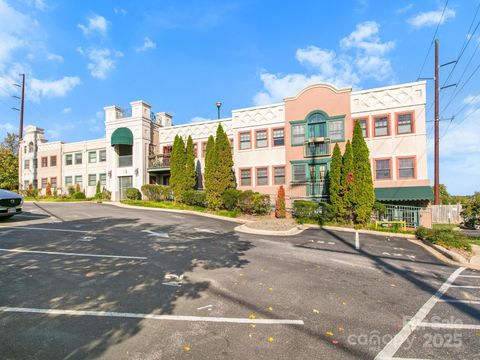 37 Hiawassee Street Asheville NC 28801