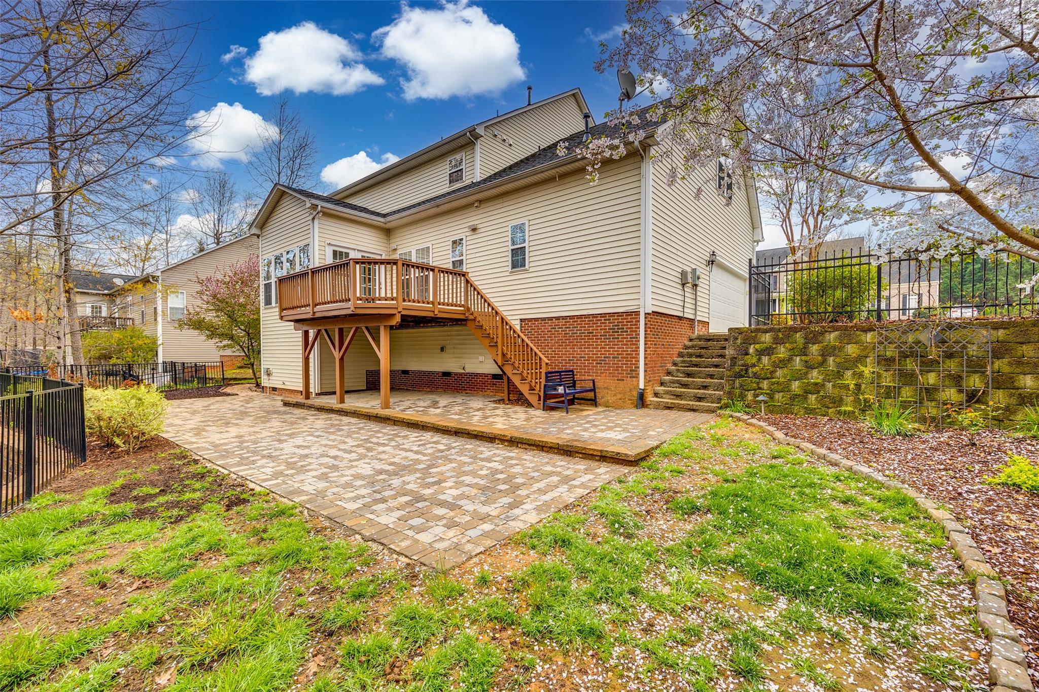 Sutton Place - Residential