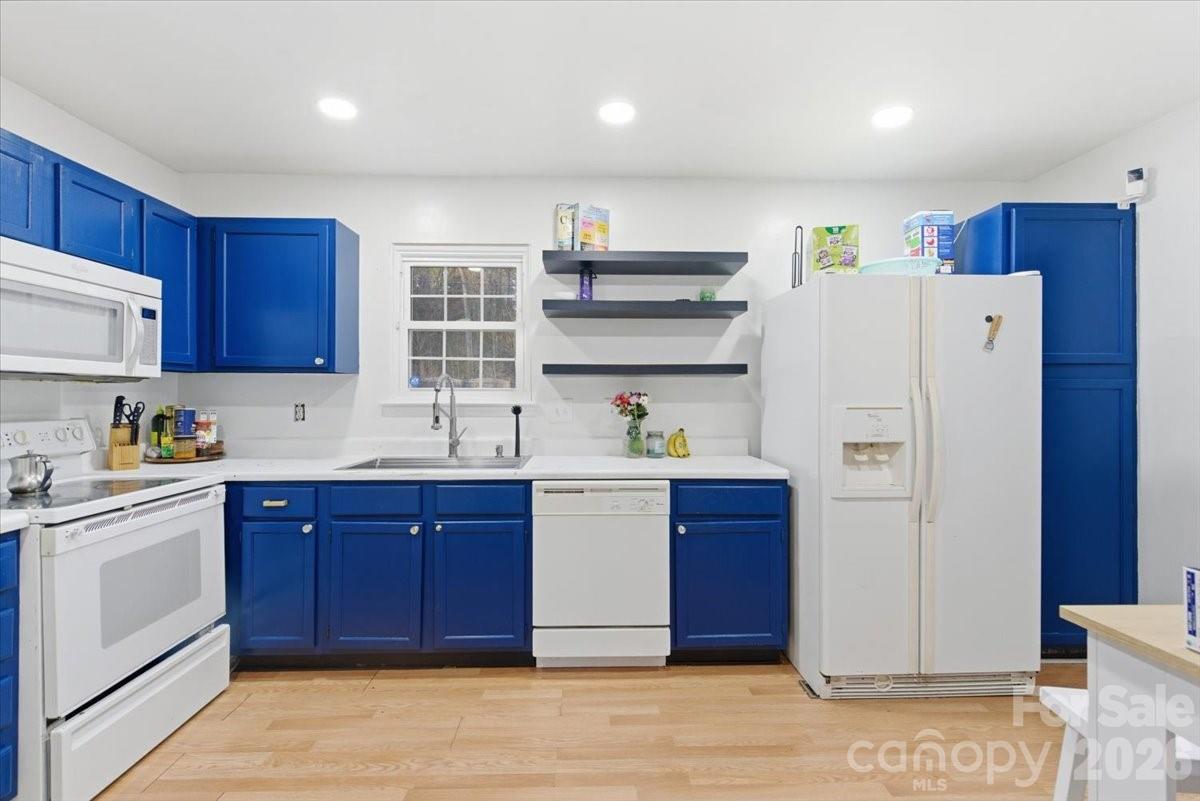 Gold Dust - Residential