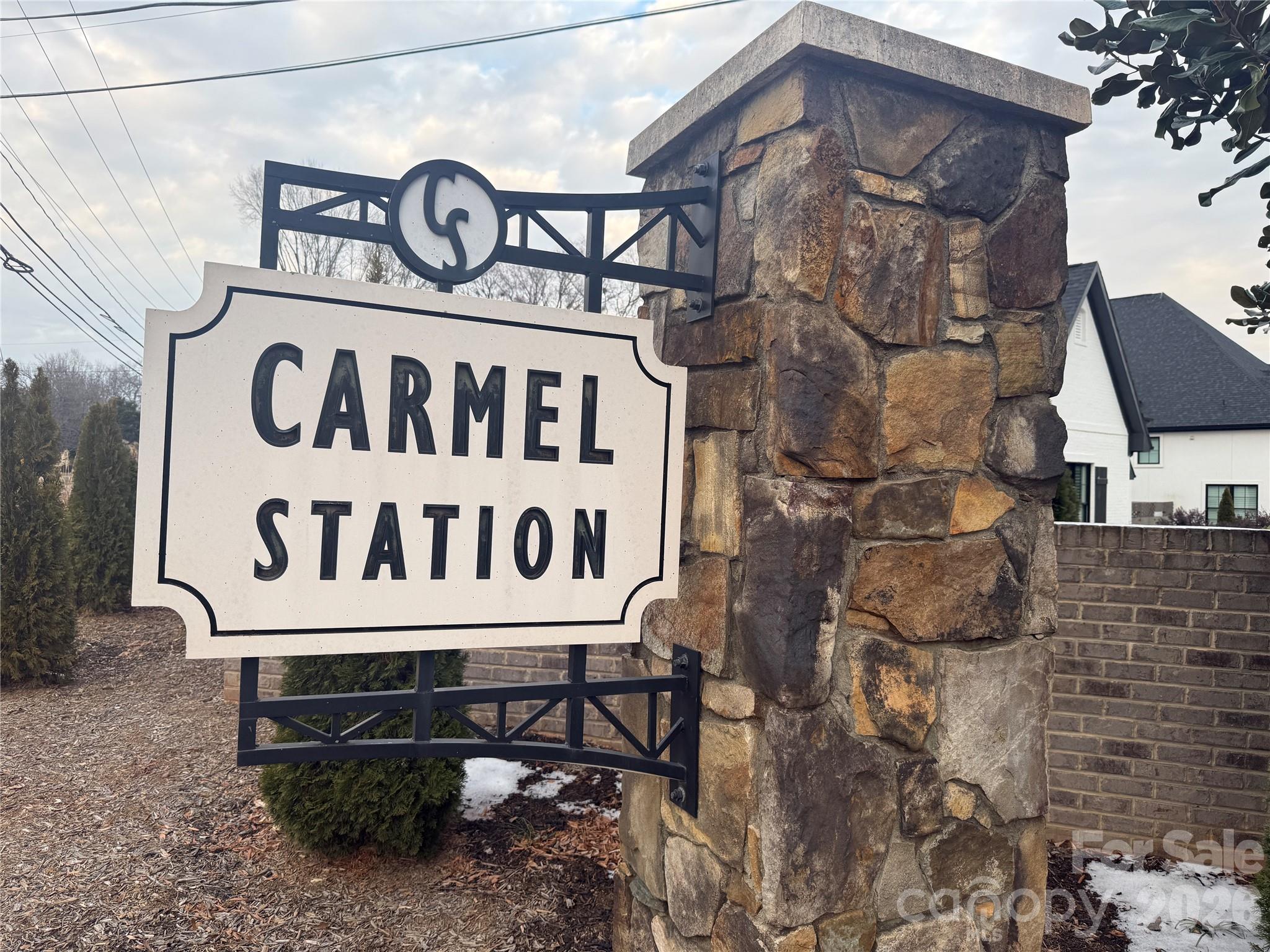 5622 Roundhouse Lane