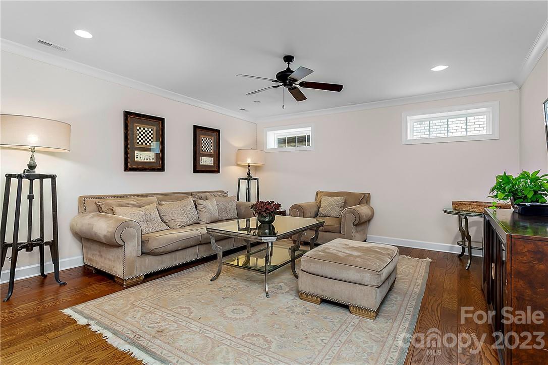 Robbins Park - Residential