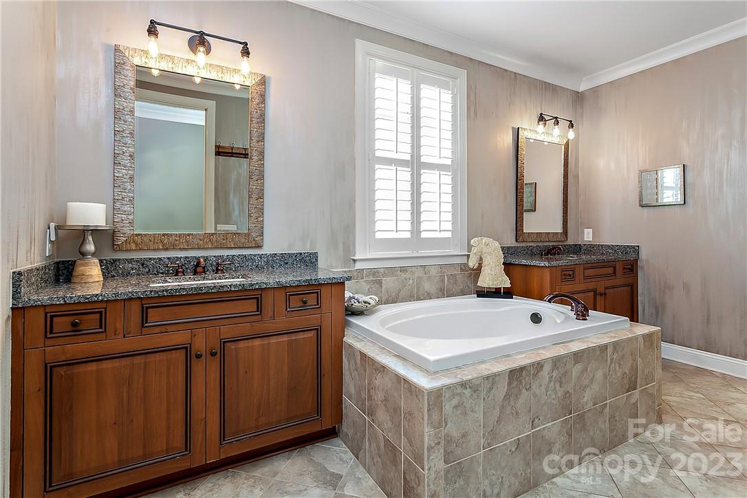 Robbins Park - Residential