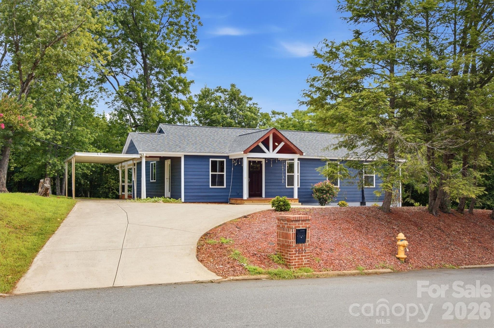 1515 Berkley Street SW, Lenoir, NC, 28645