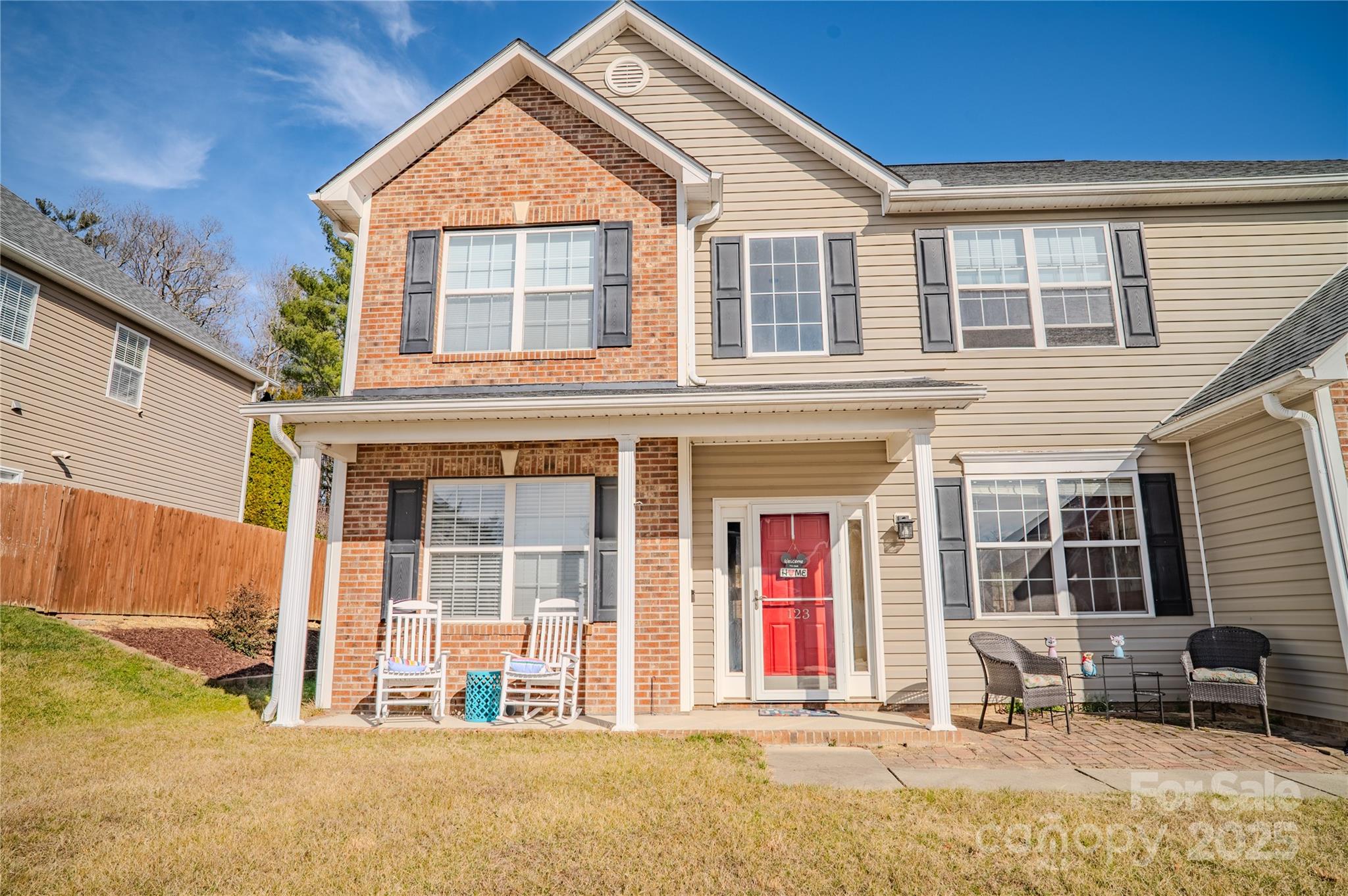 123 Wildbriar Road