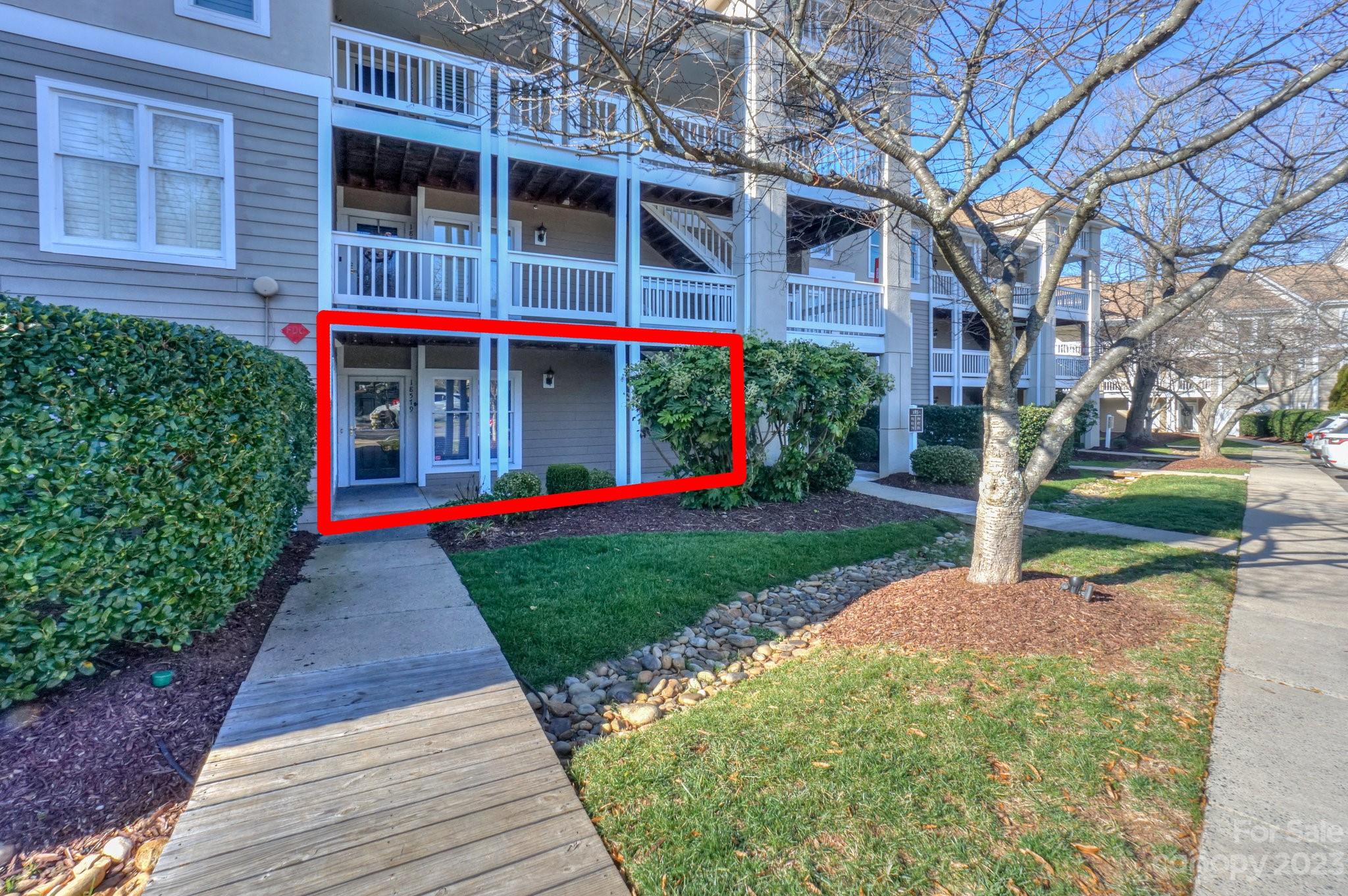 Vineyard Point - Residential