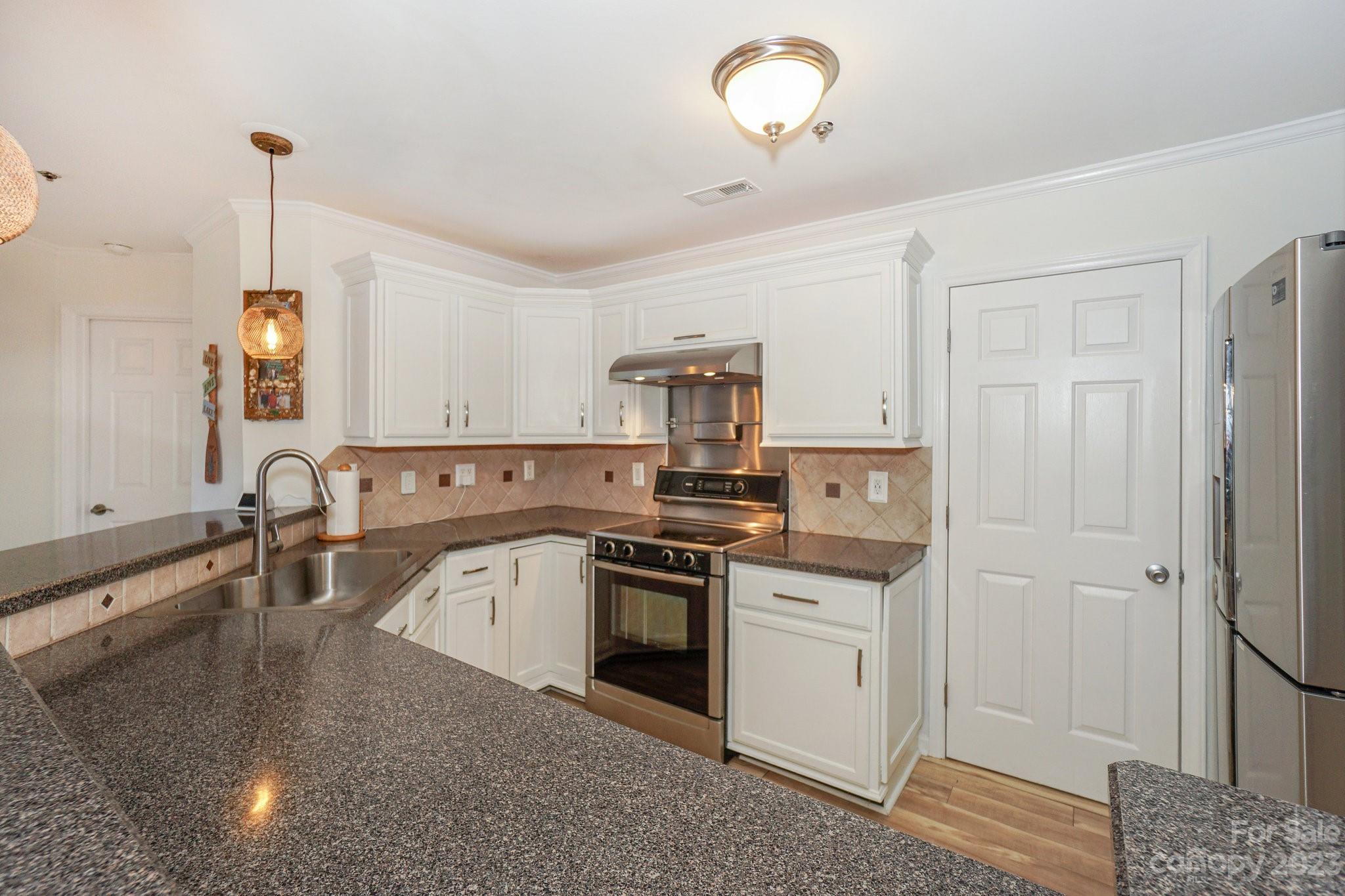 Vineyard Point - Residential