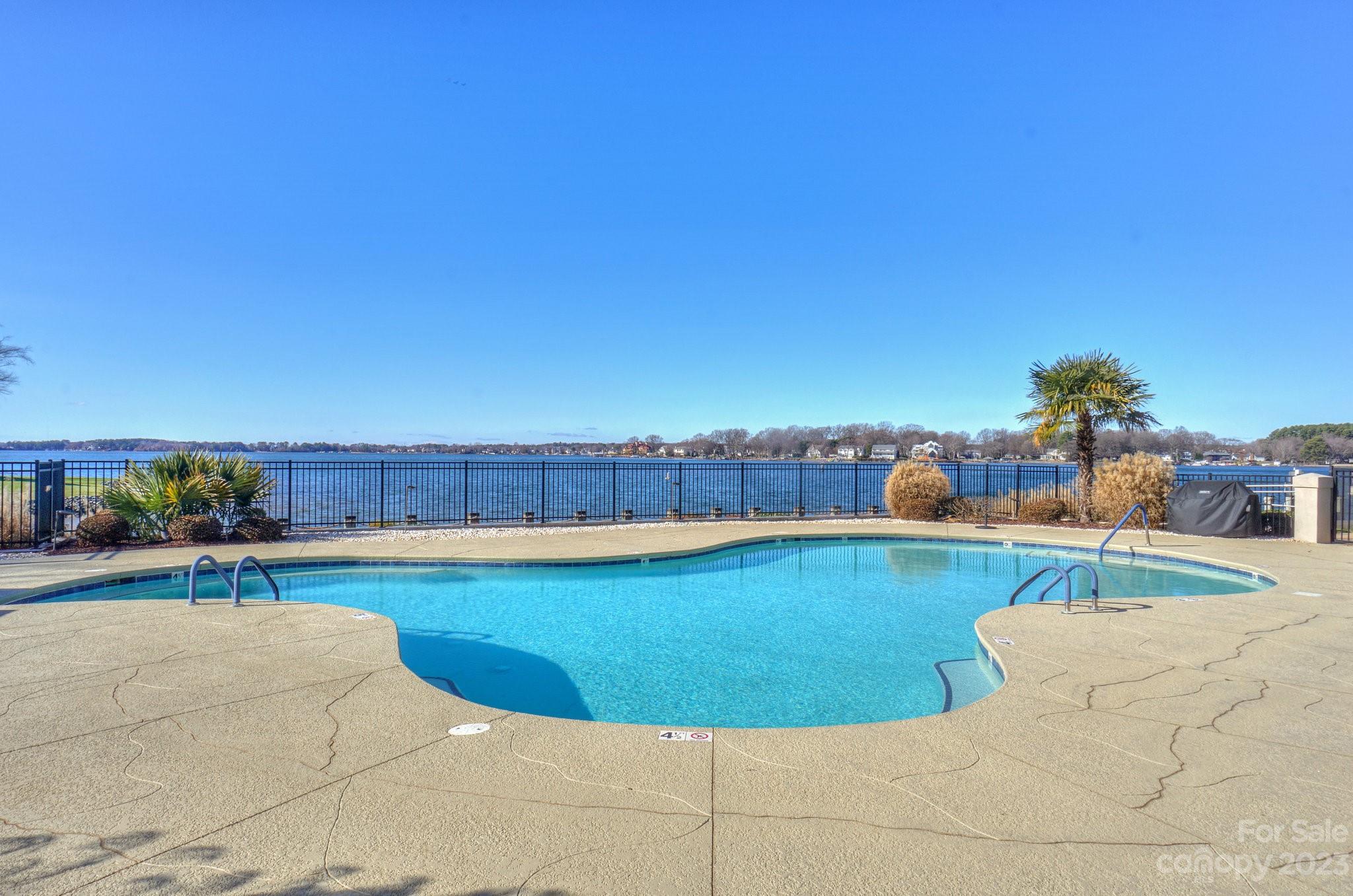 Vineyard Point - Residential