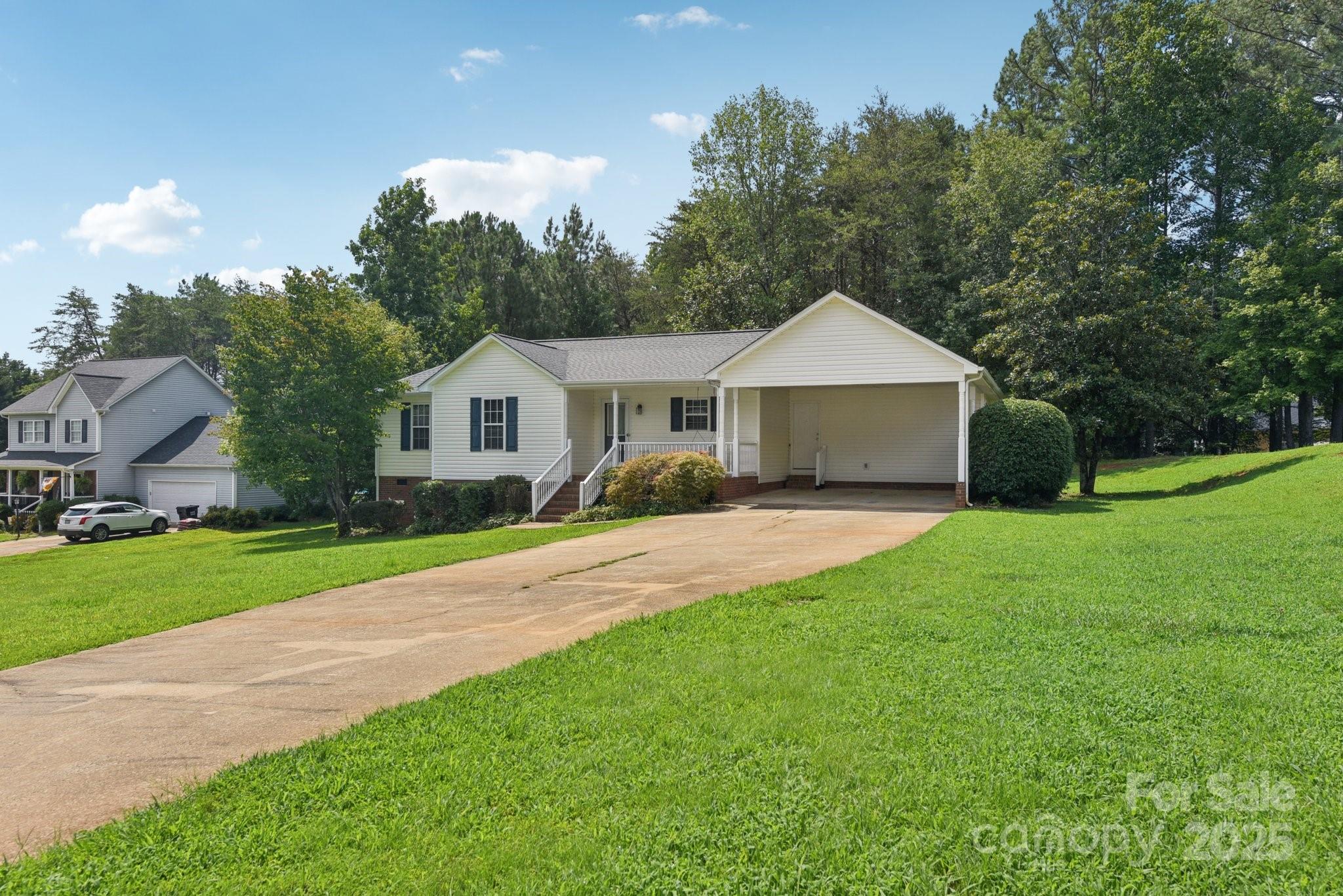 1114 Courtney Cove Court