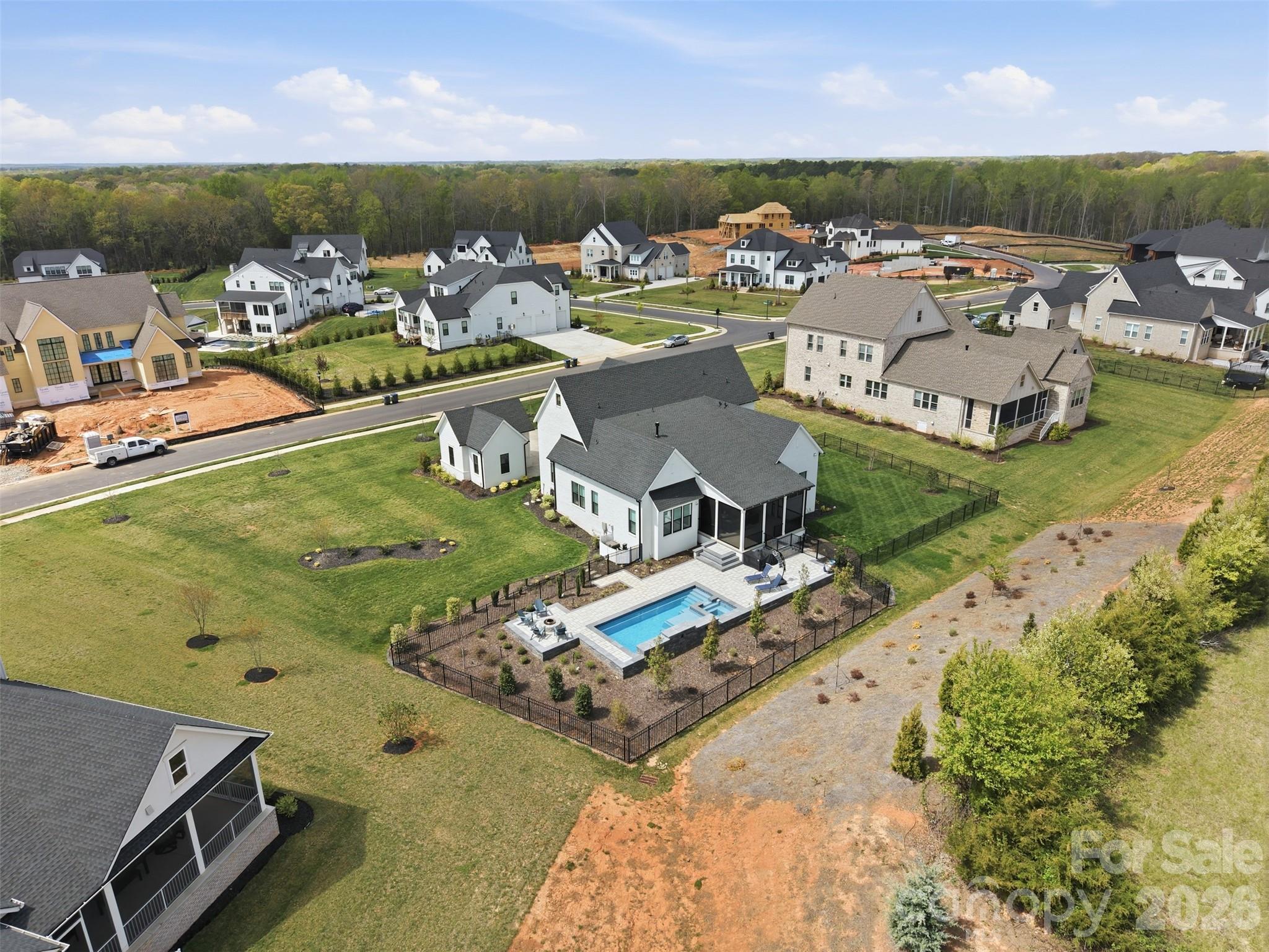 Broadmoor at Marvin - Residential