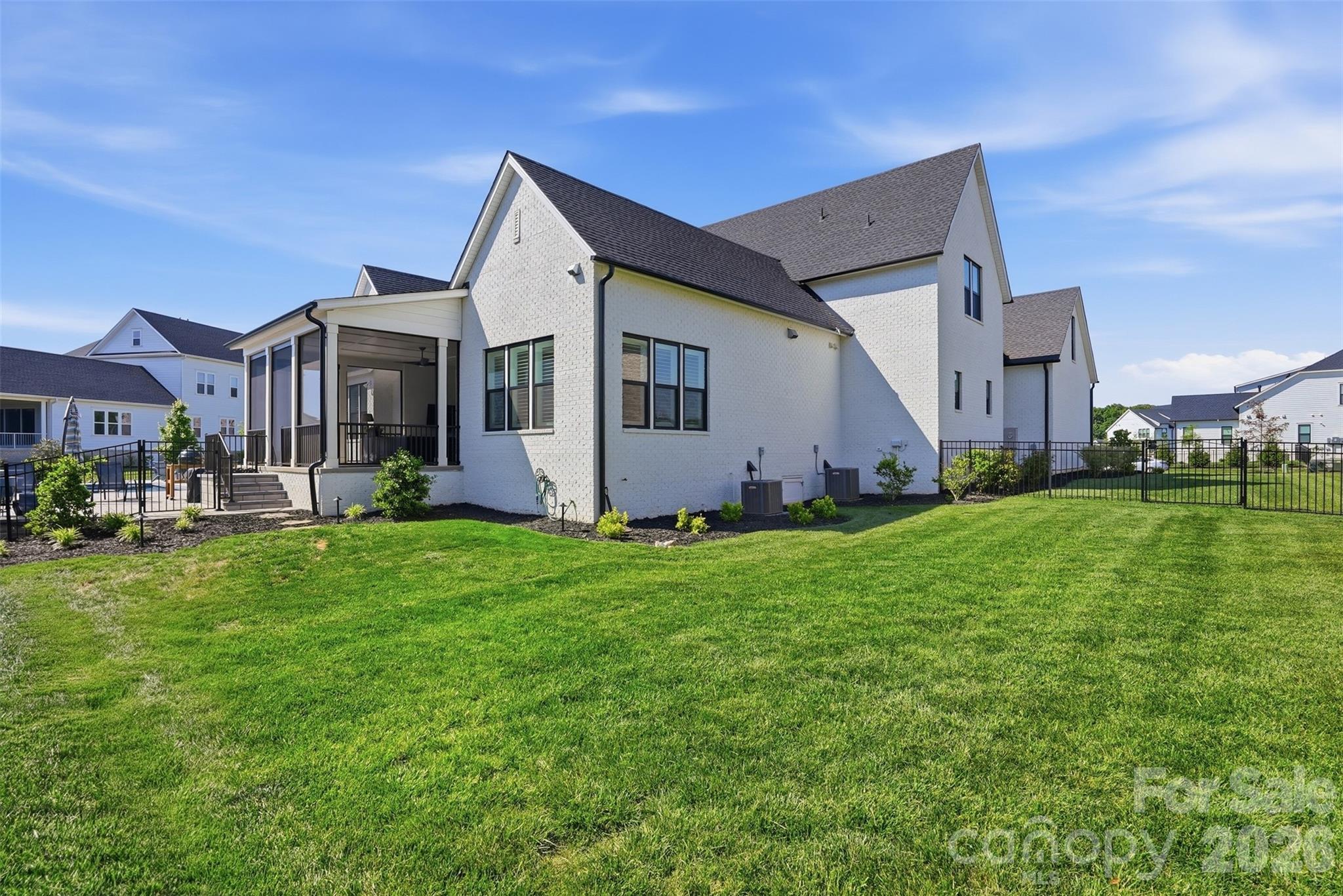 Broadmoor at Marvin - Residential