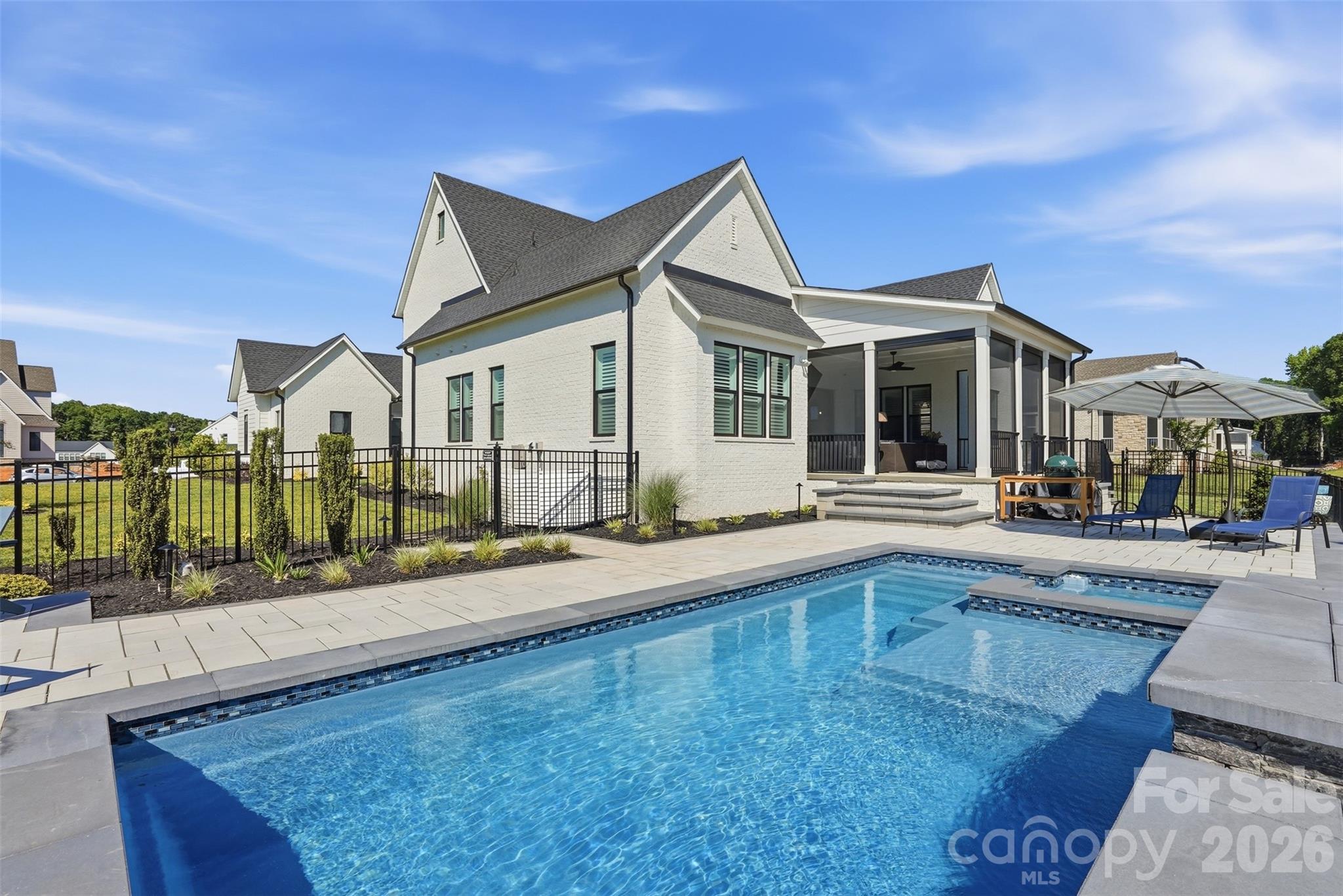 Broadmoor at Marvin - Residential
