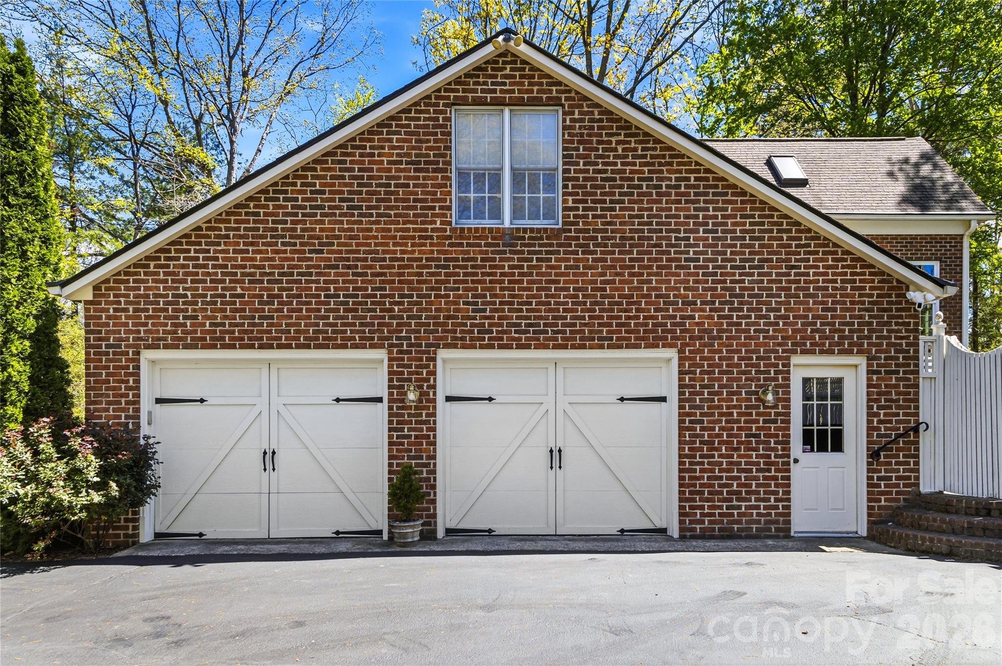 Towne Forest - Residential