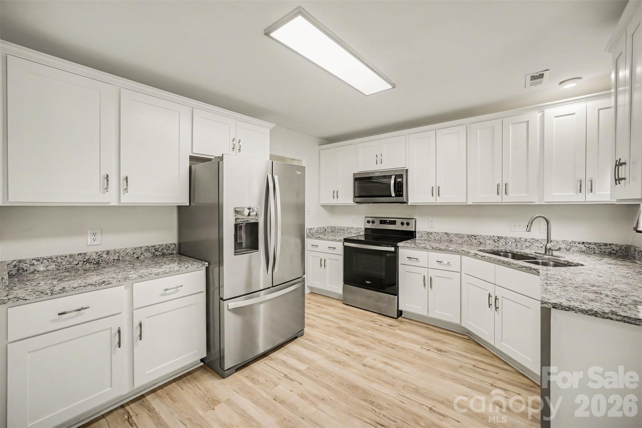 8500 Woodhill Manor Court