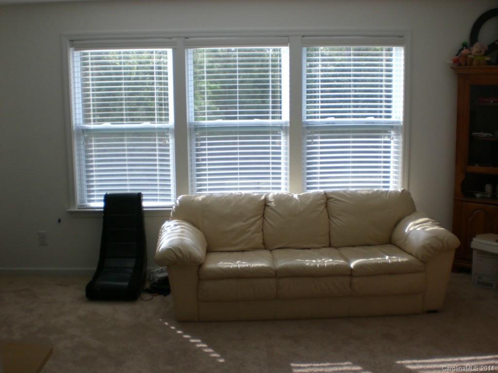 Lake Ridge - Residential