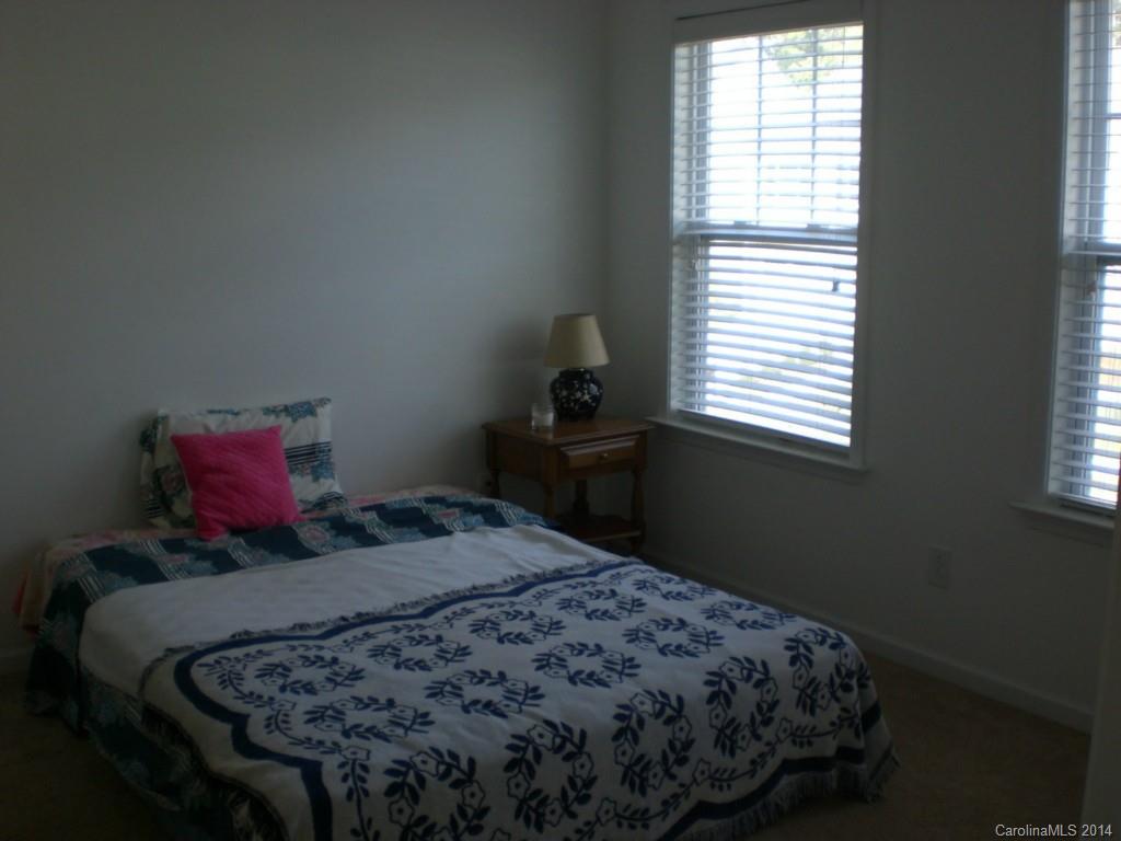 Lake Ridge - Residential