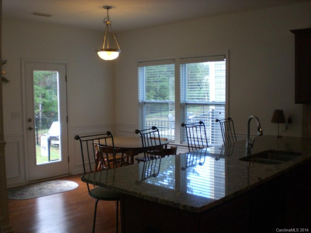 Lake Ridge - Residential