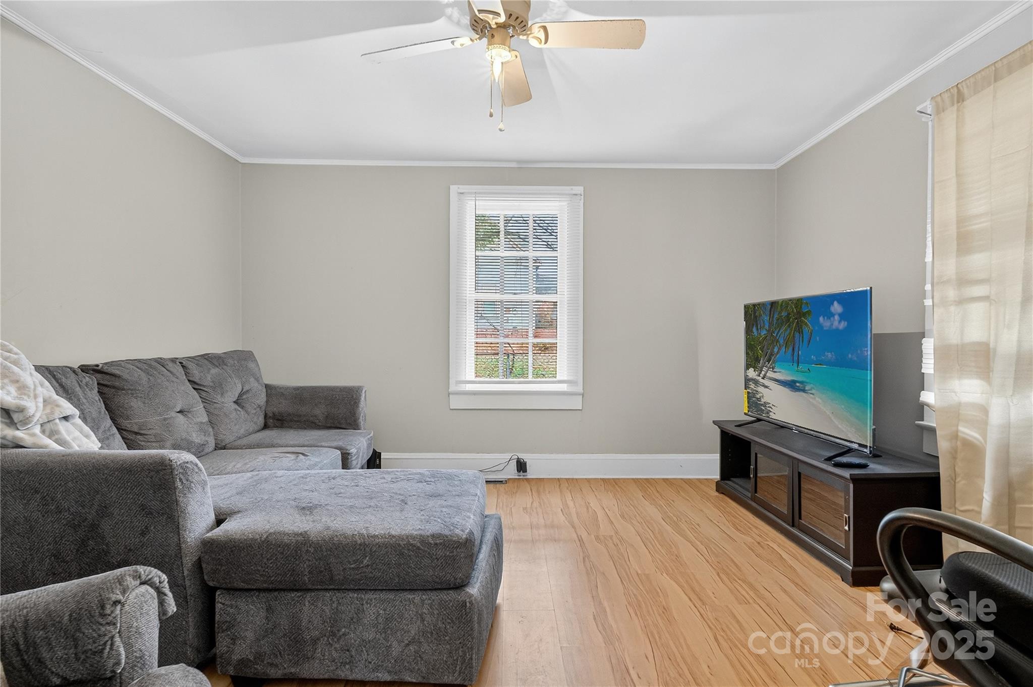 1114 Wilson W Lee Boulevard