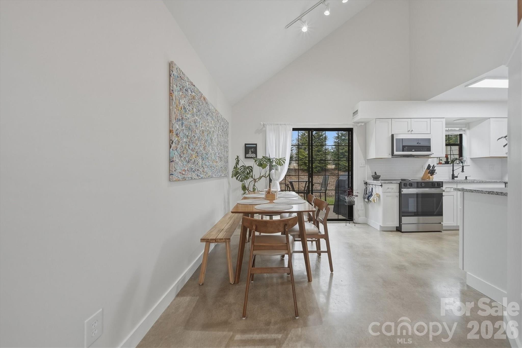 1658 20th Avenue Court NE