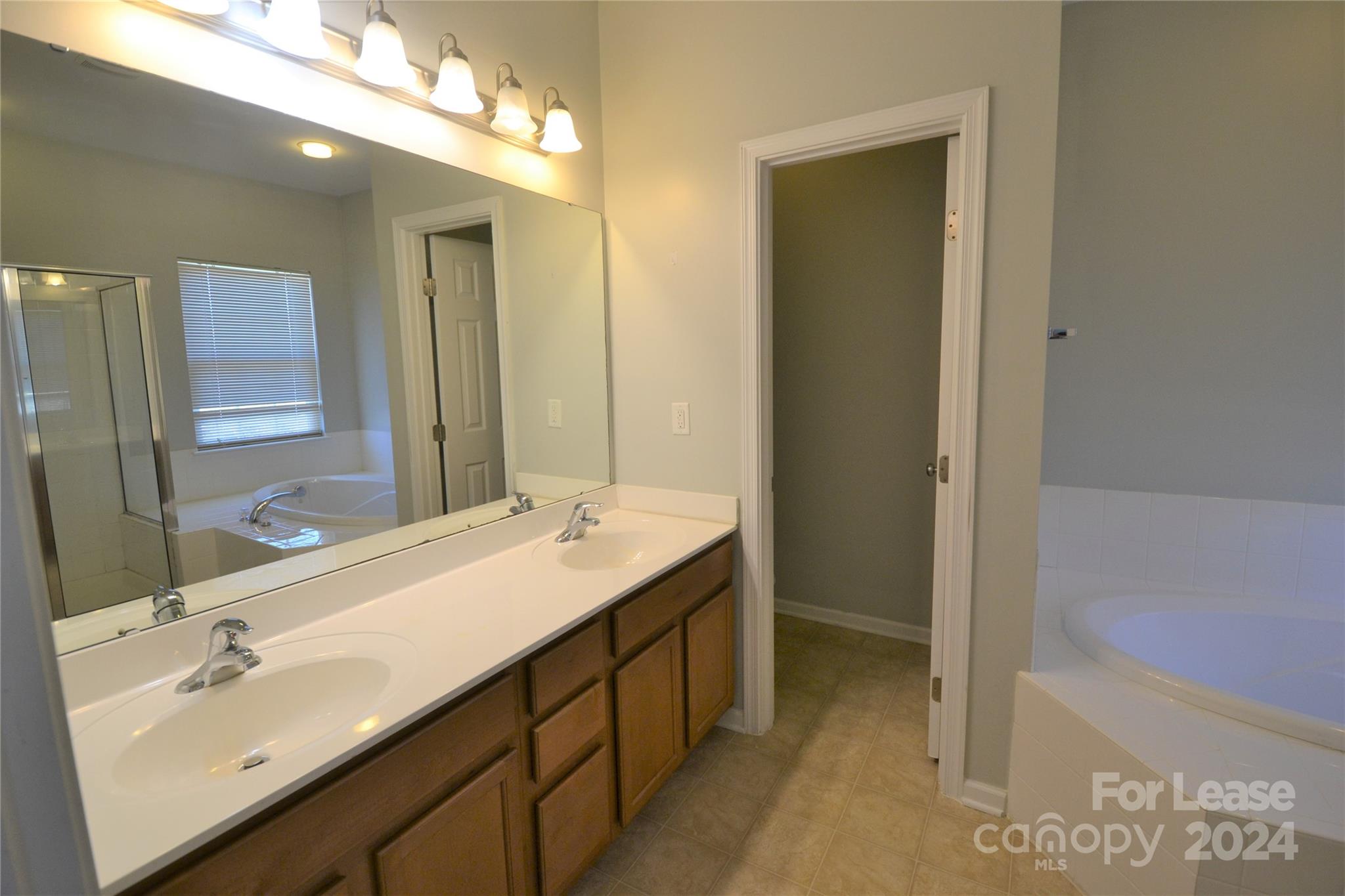 Lake Park - Residential Lease