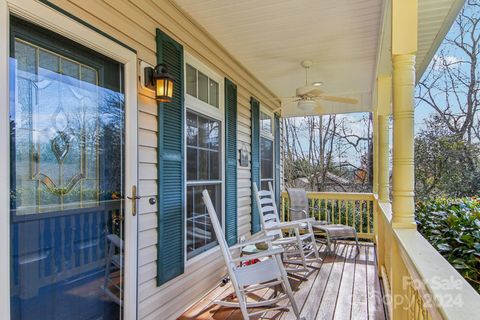 A home in Etowah