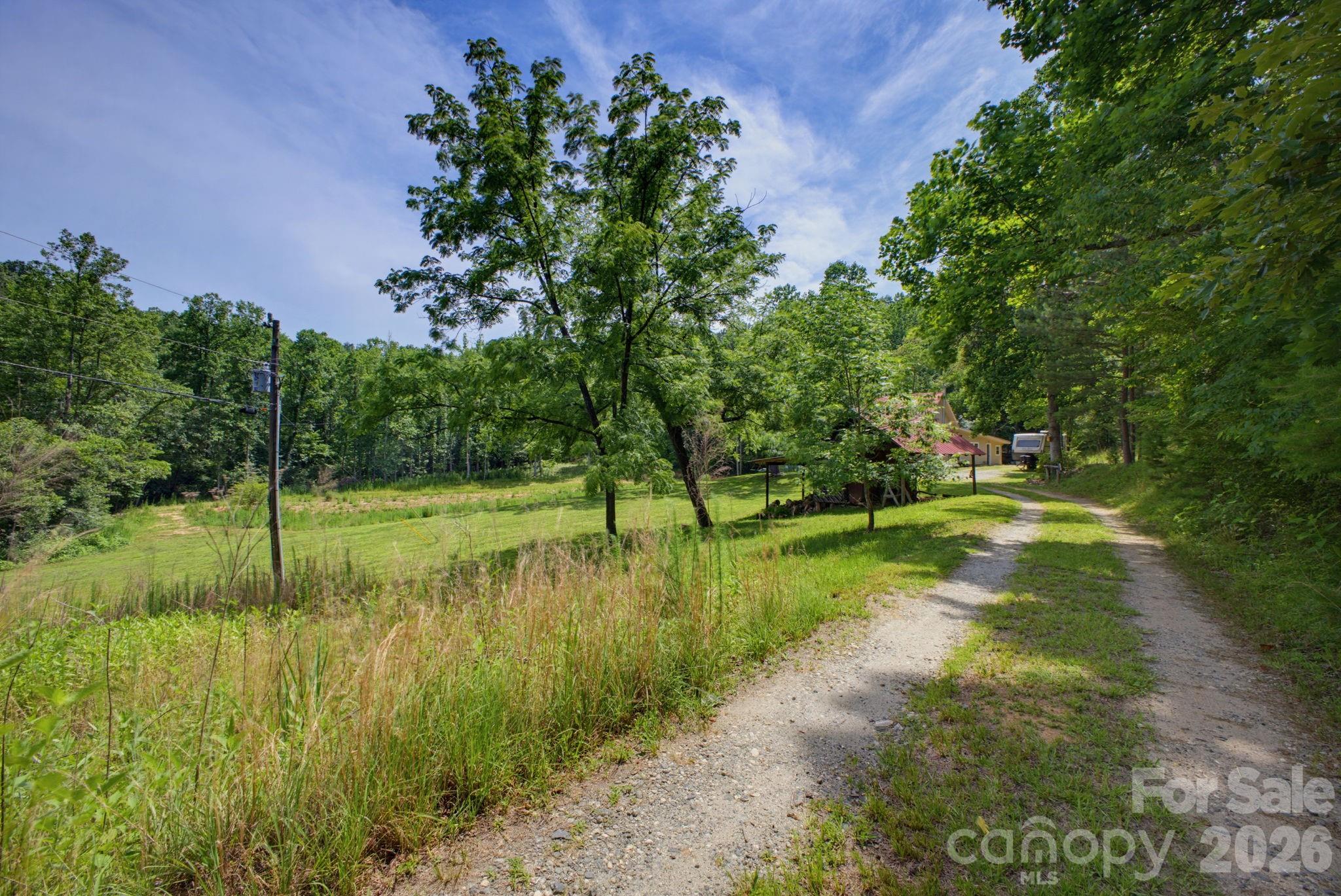 1239 W McGuinn Road