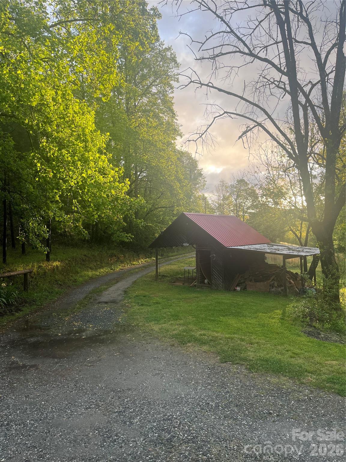 1239 W McGuinn Road