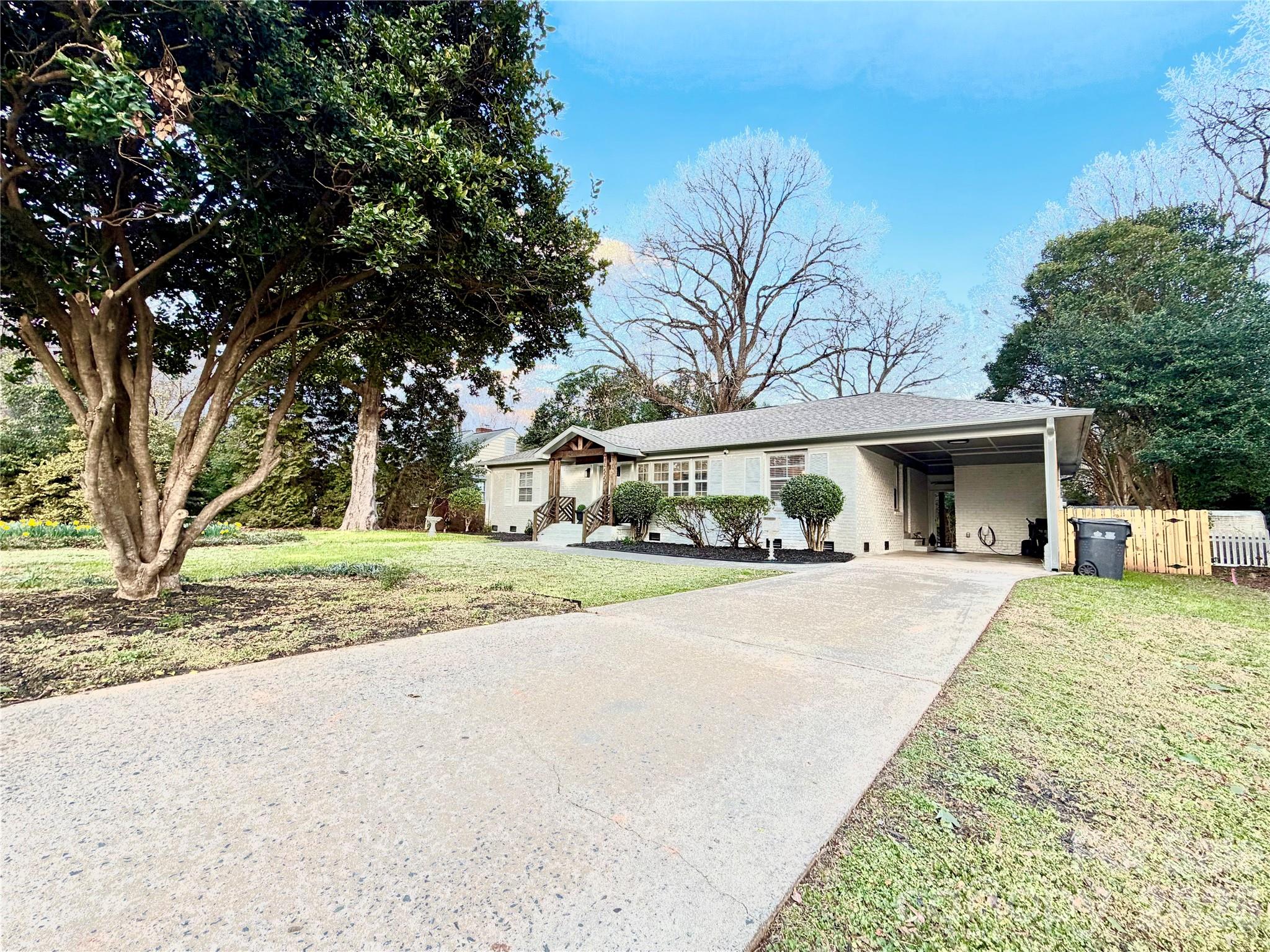 4600 Wedgewood Drive