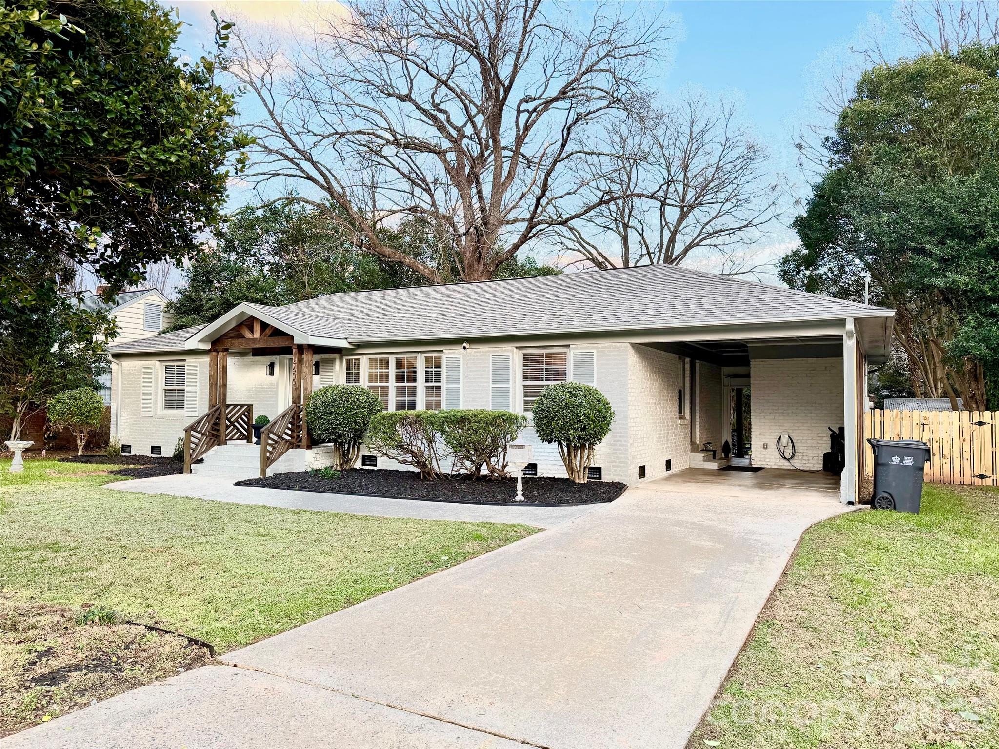 4600 Wedgewood Drive