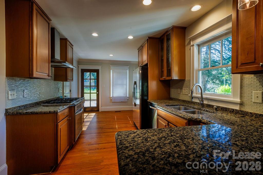 Wesley Heights - Residential Lease