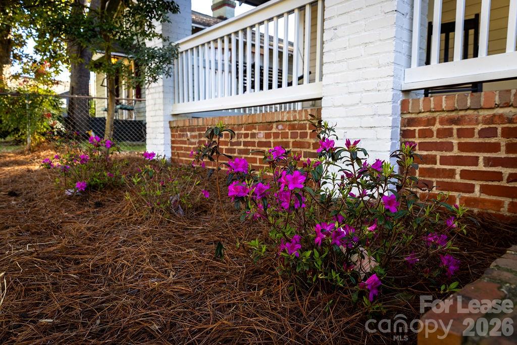 Wesley Heights - Residential Lease