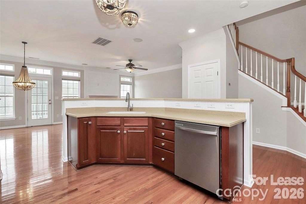 20543 Harbor View Drive