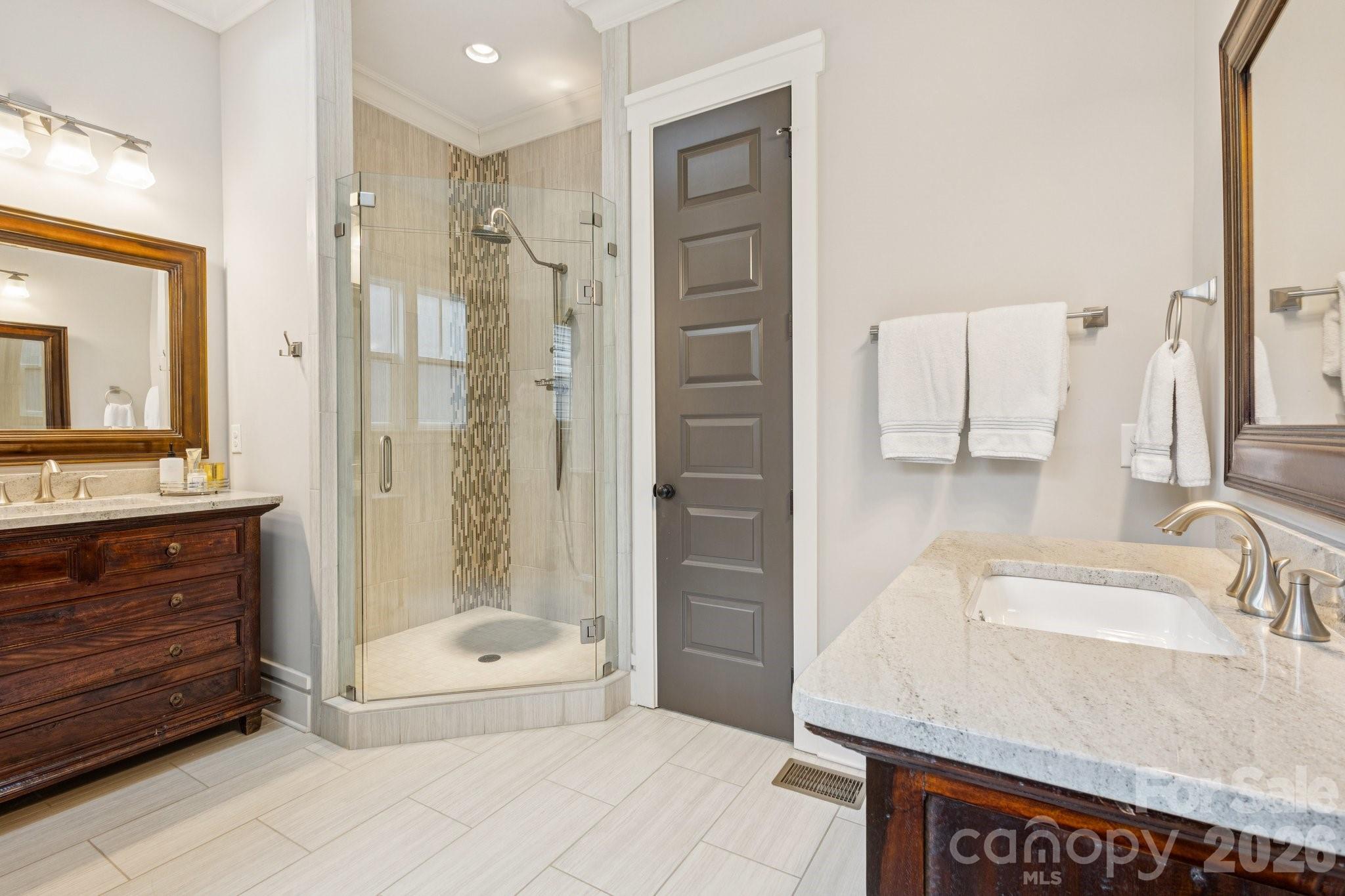 Elizabeth - Residential