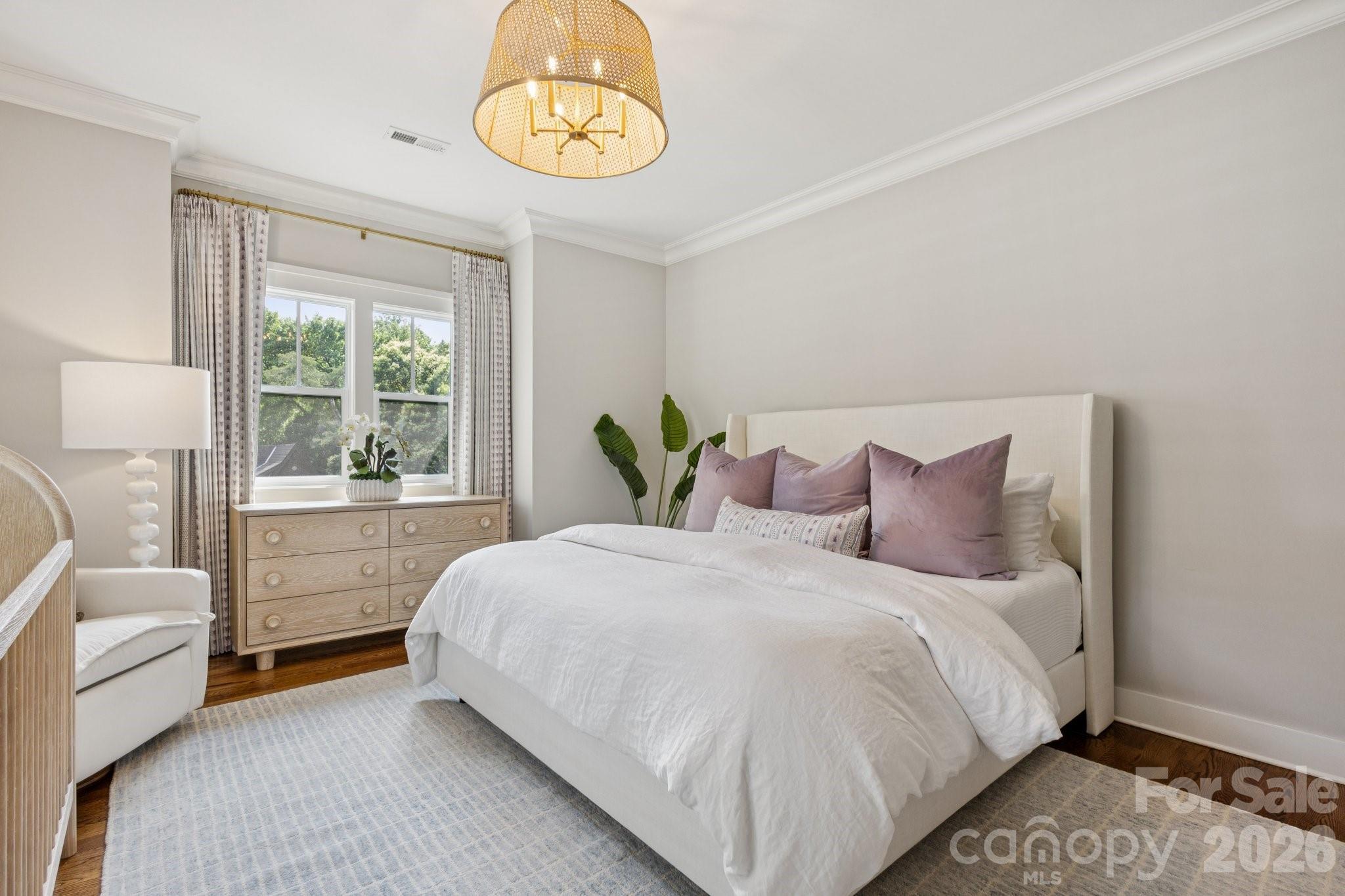 Elizabeth - Residential