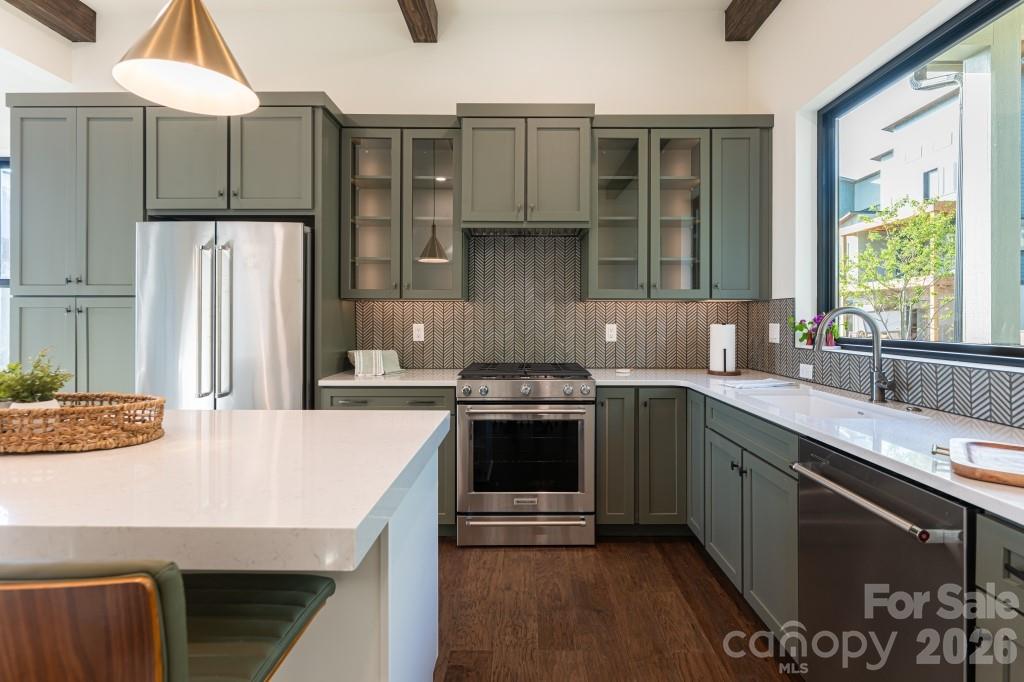 604 Storybook Villas Trail