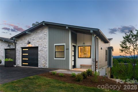 Photo of 604 Storybook Villas Trail, Asheville, NC 28804 (MLS # 4375406)