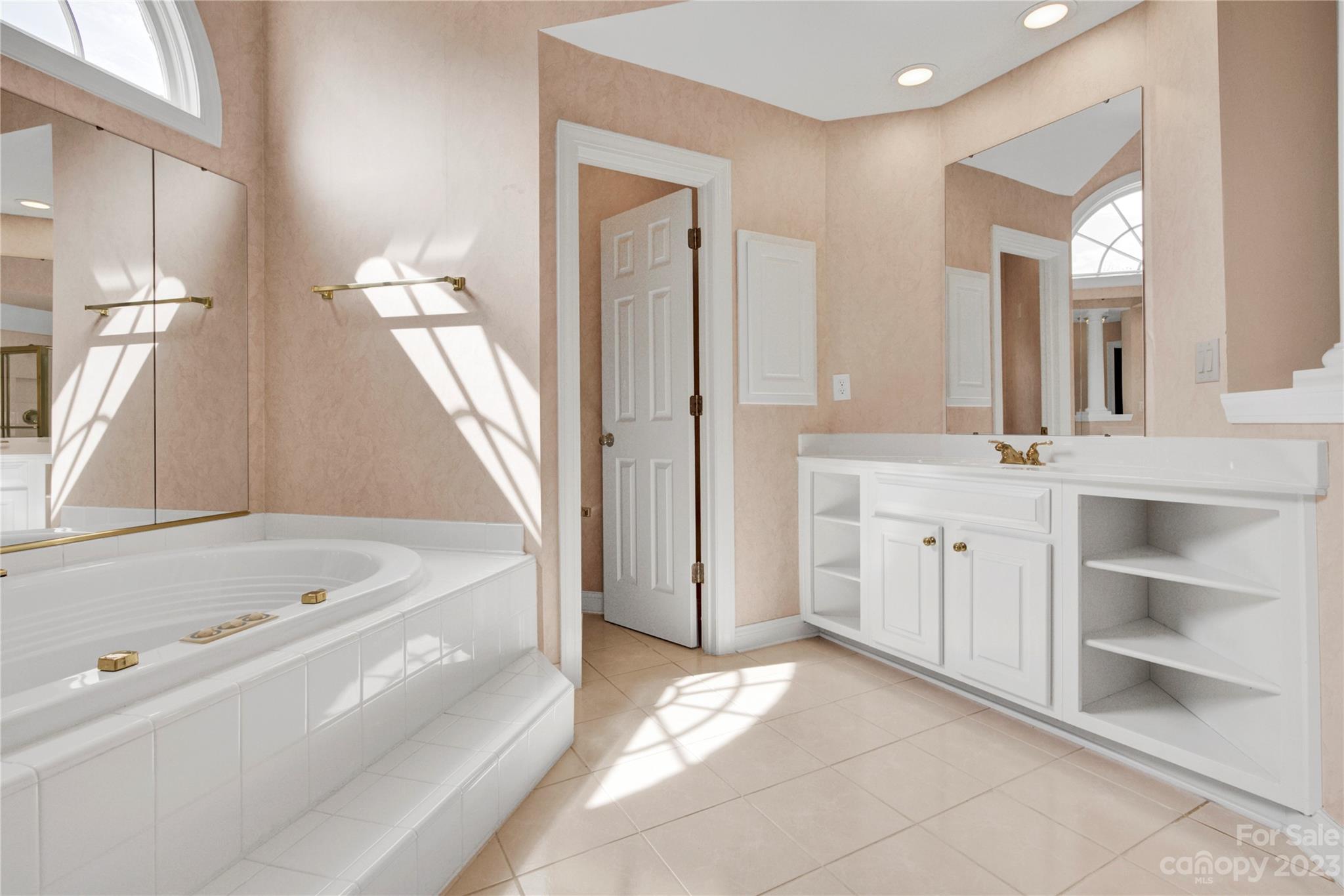 Rea Woods - Residential