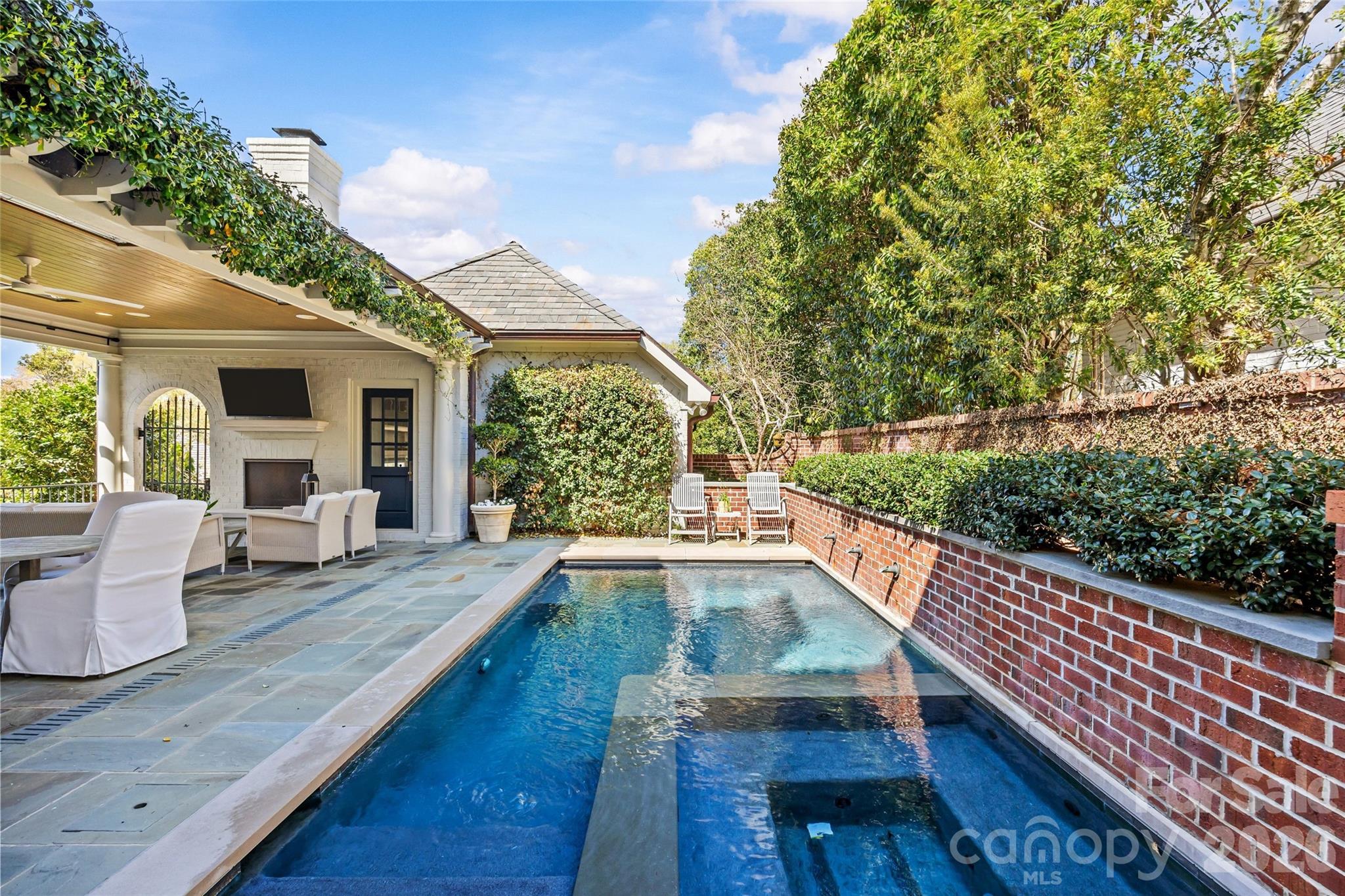 Myers Park - Residential