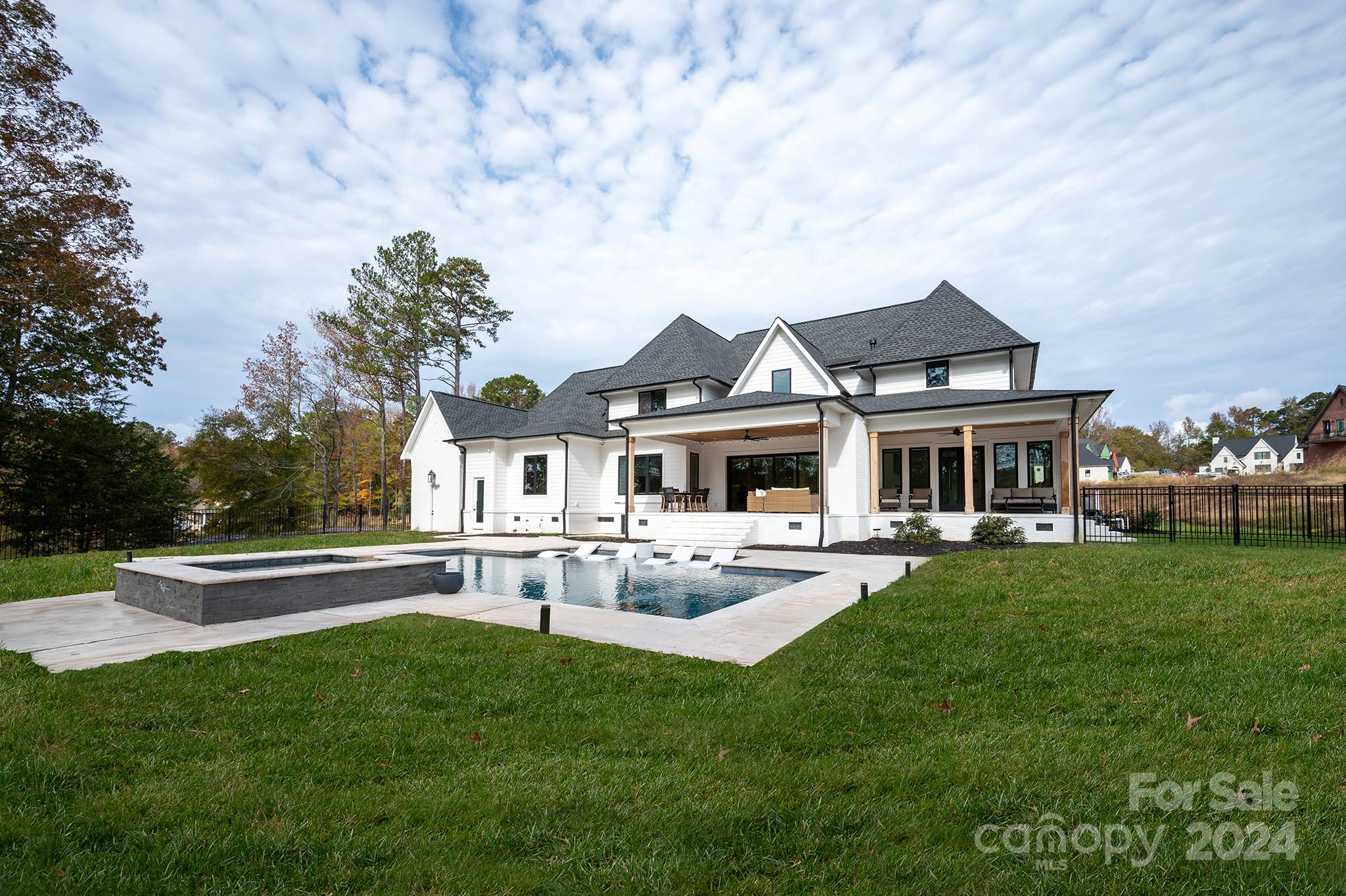 Sage at Marvin - Residential