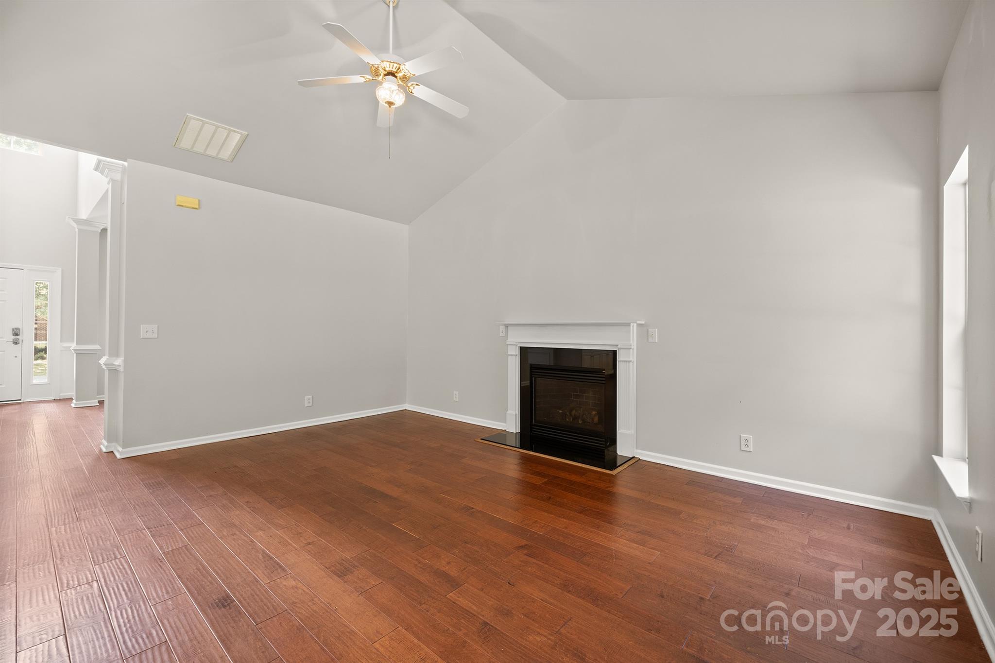 Gates at Waterside - Residential