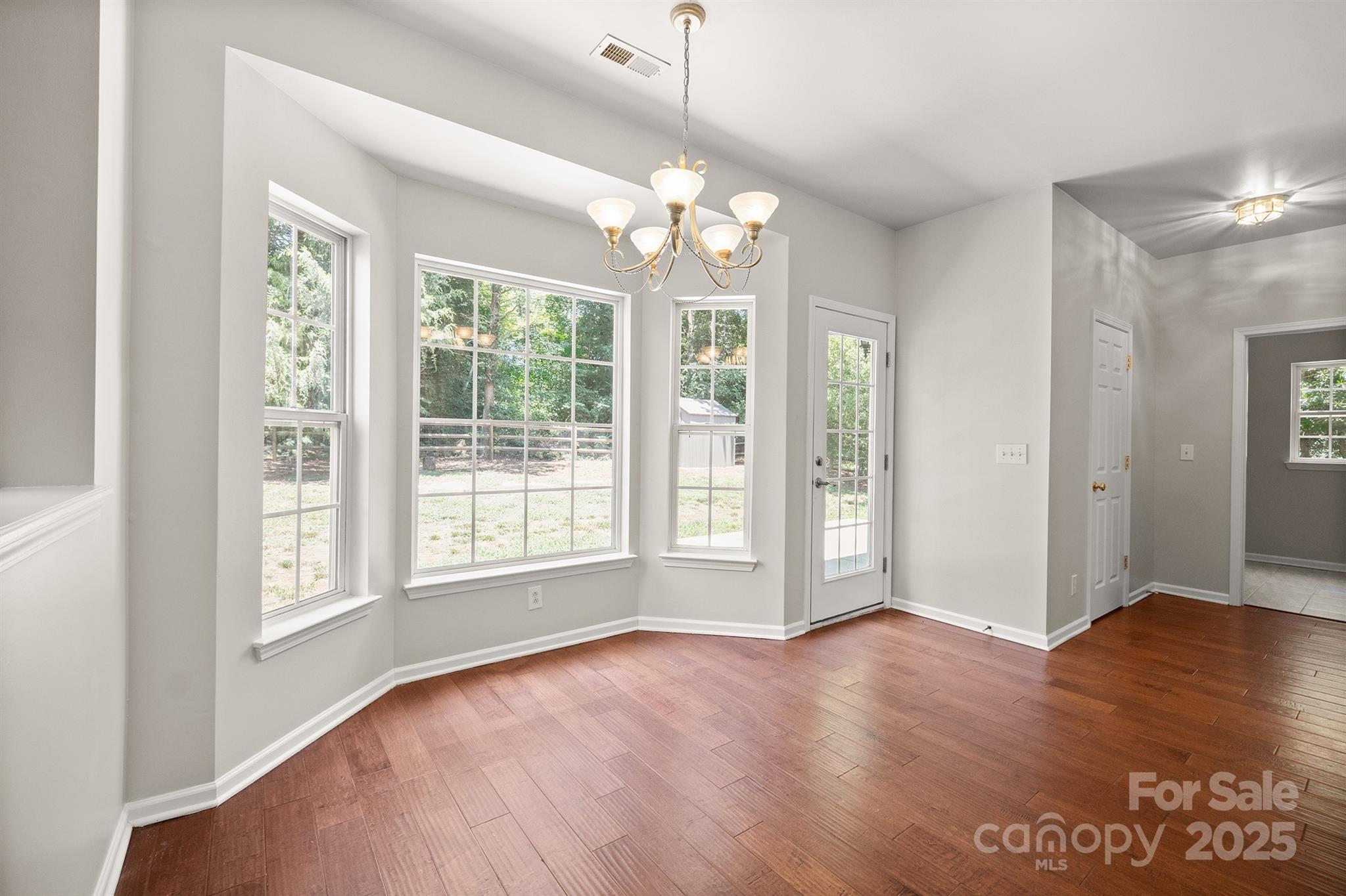 Gates at Waterside - Residential