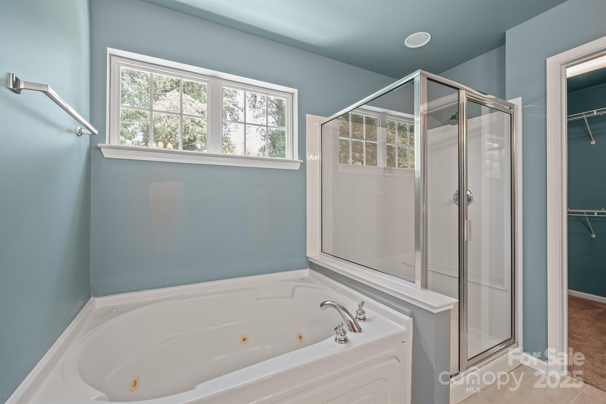 Gates at Waterside - Residential