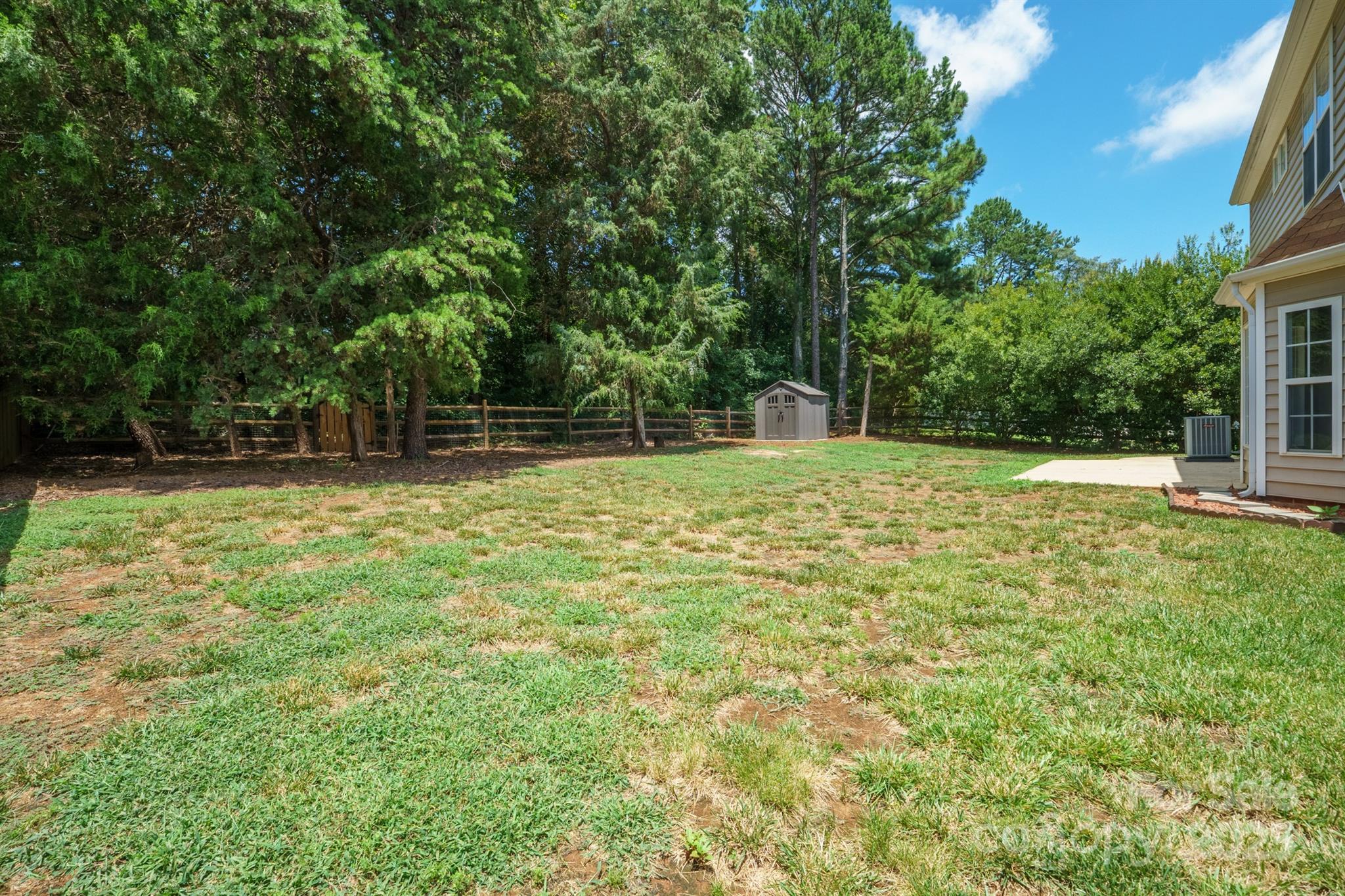 Gates at Waterside - Residential