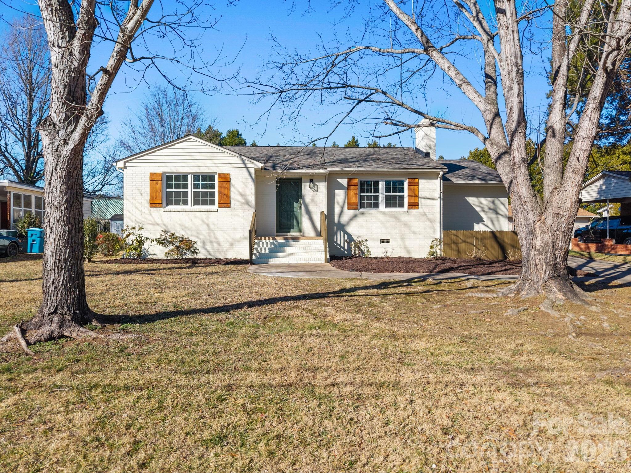 1950 Rosemont Street