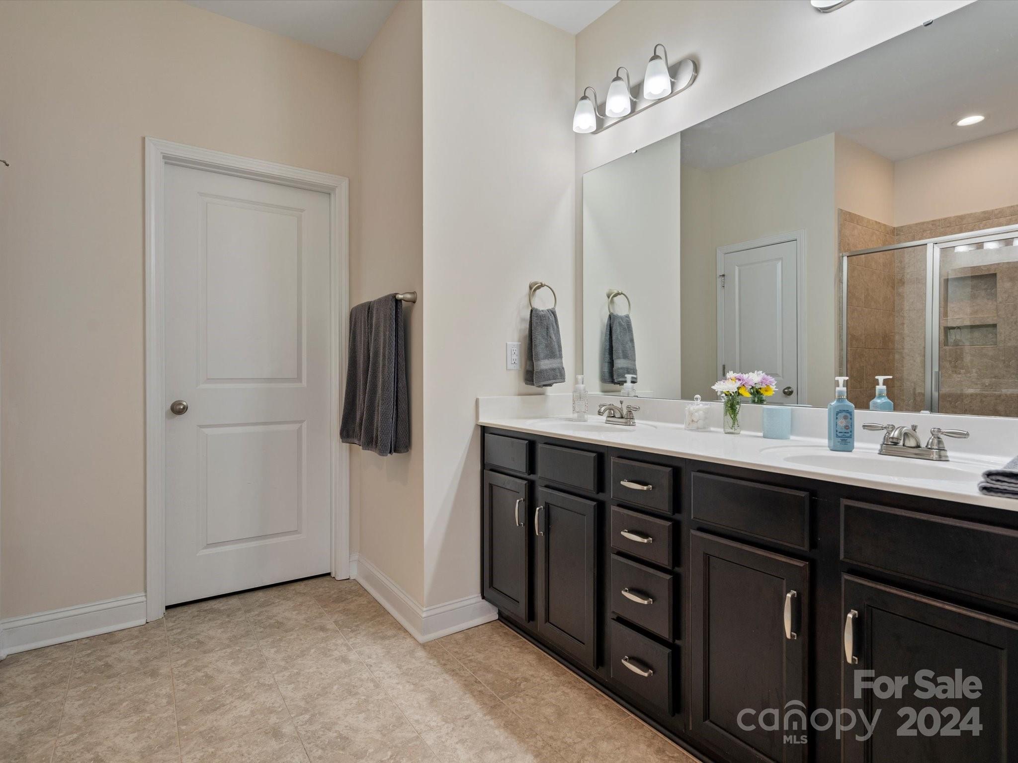 Stoneridge Lakes - Residential