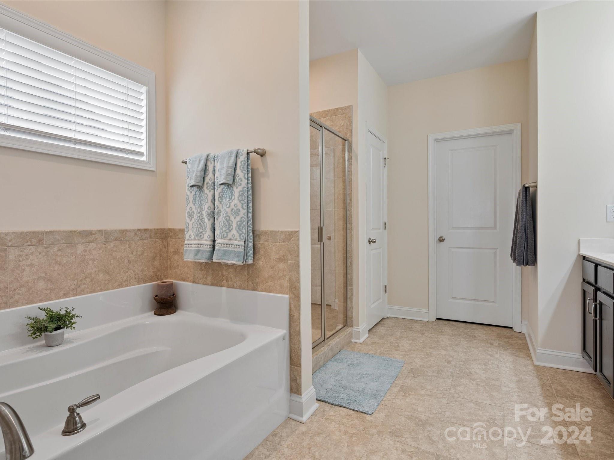 Stoneridge Lakes - Residential