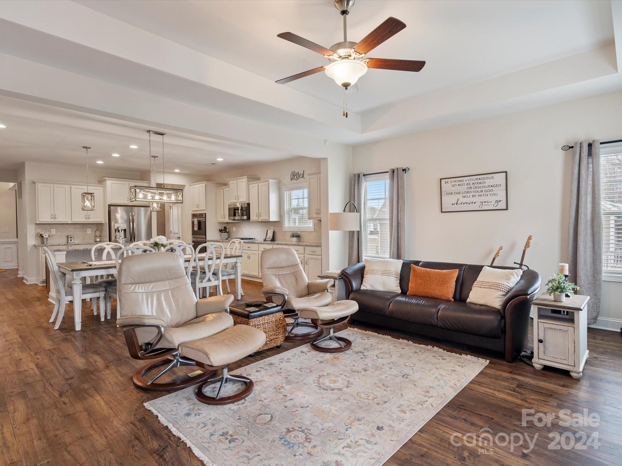 Stoneridge Lakes - Residential